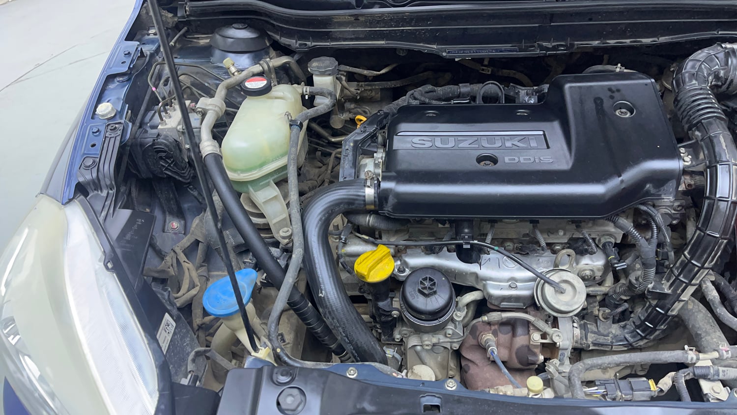 Used 2018 Maruti Suzuki S-Cross Zeta 1.3 Diesel Manual engine ENGINE RIGHT SIDE VIEW