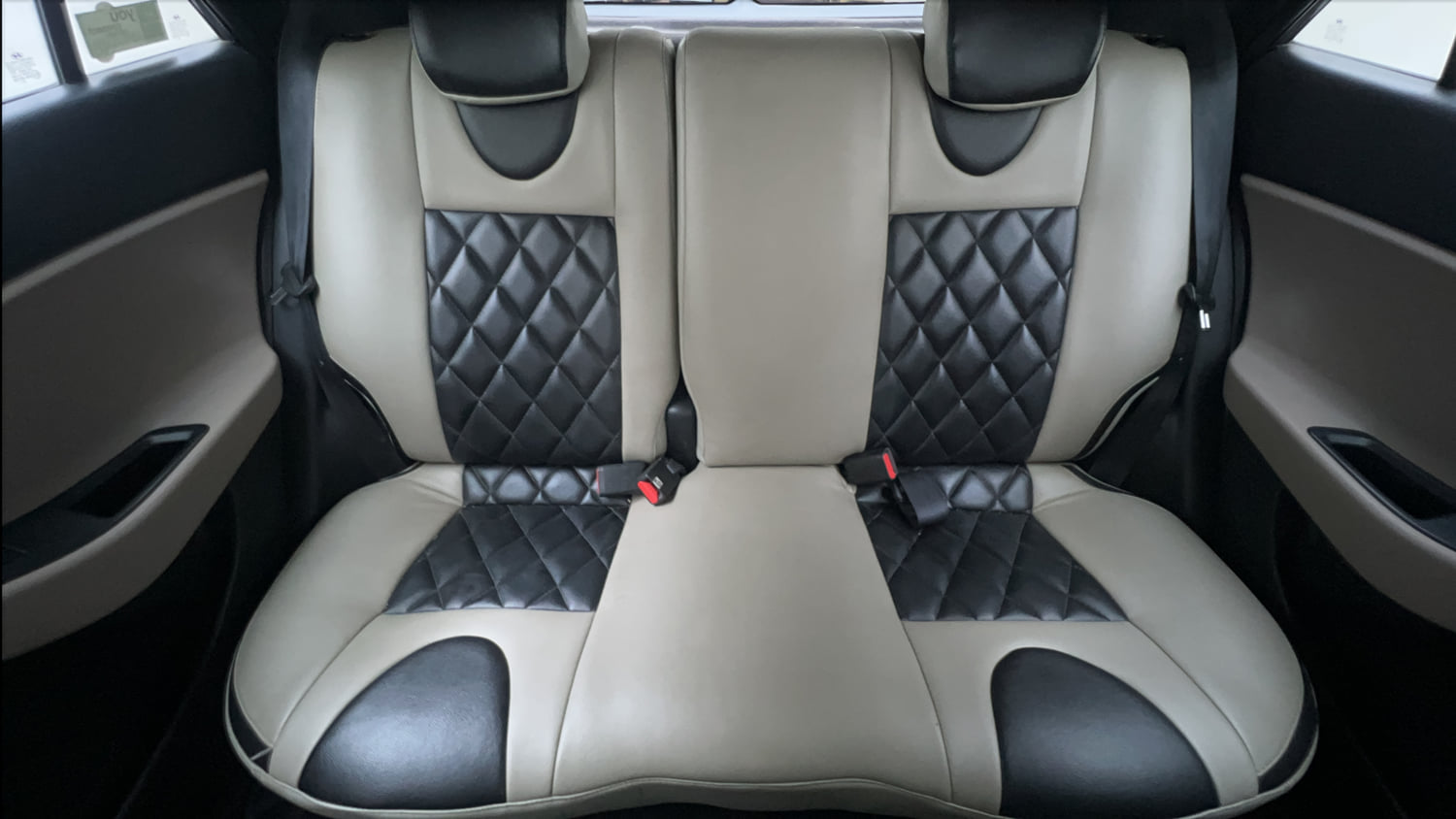 Used 2017 Hyundai Elite i20 Asta 1.2 Petrol Manual interior REAR SEAT CONDITION VIEW