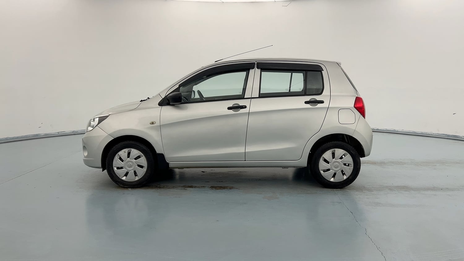 Used 2014 Maruti Suzuki Celerio VXi AMT Petrol Automatic exterior LEFT SIDE VIEW