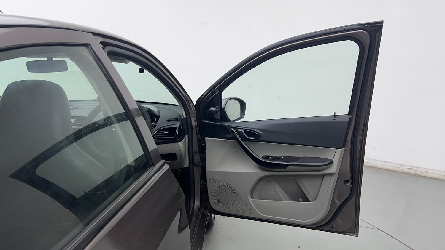 Used 2018 Tata Tiago Revotron XTA Petrol Automatic interior RIGHT FRONT DOOR OPEN VIEW