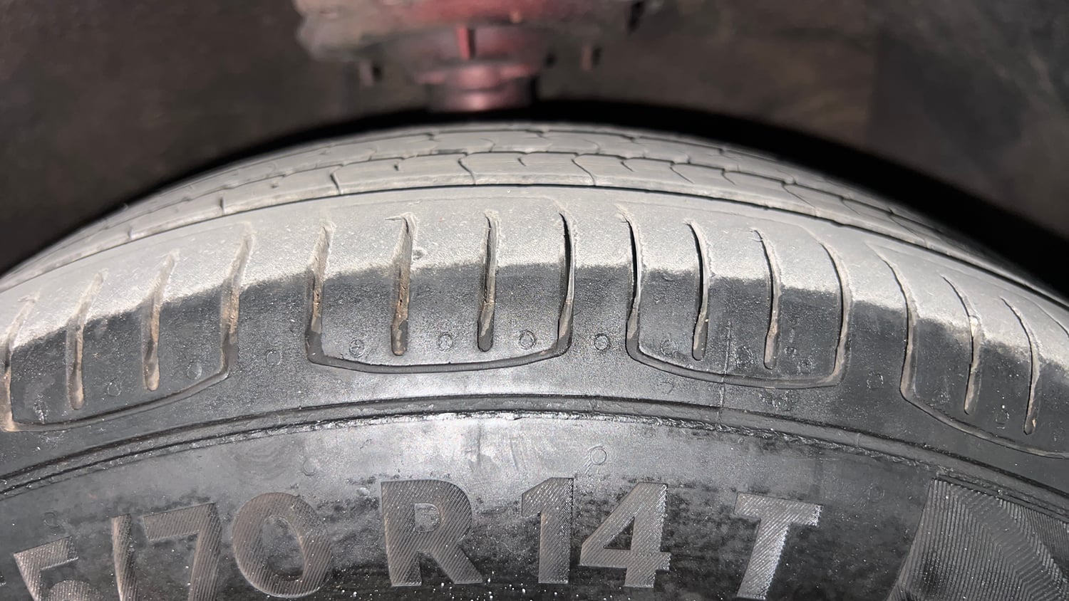 Used 2019 Hyundai Grand i10 Sportz 1.2 Kappa VTVT Petrol Manual tyres RIGHT FRONT TYRE TREAD VIEW