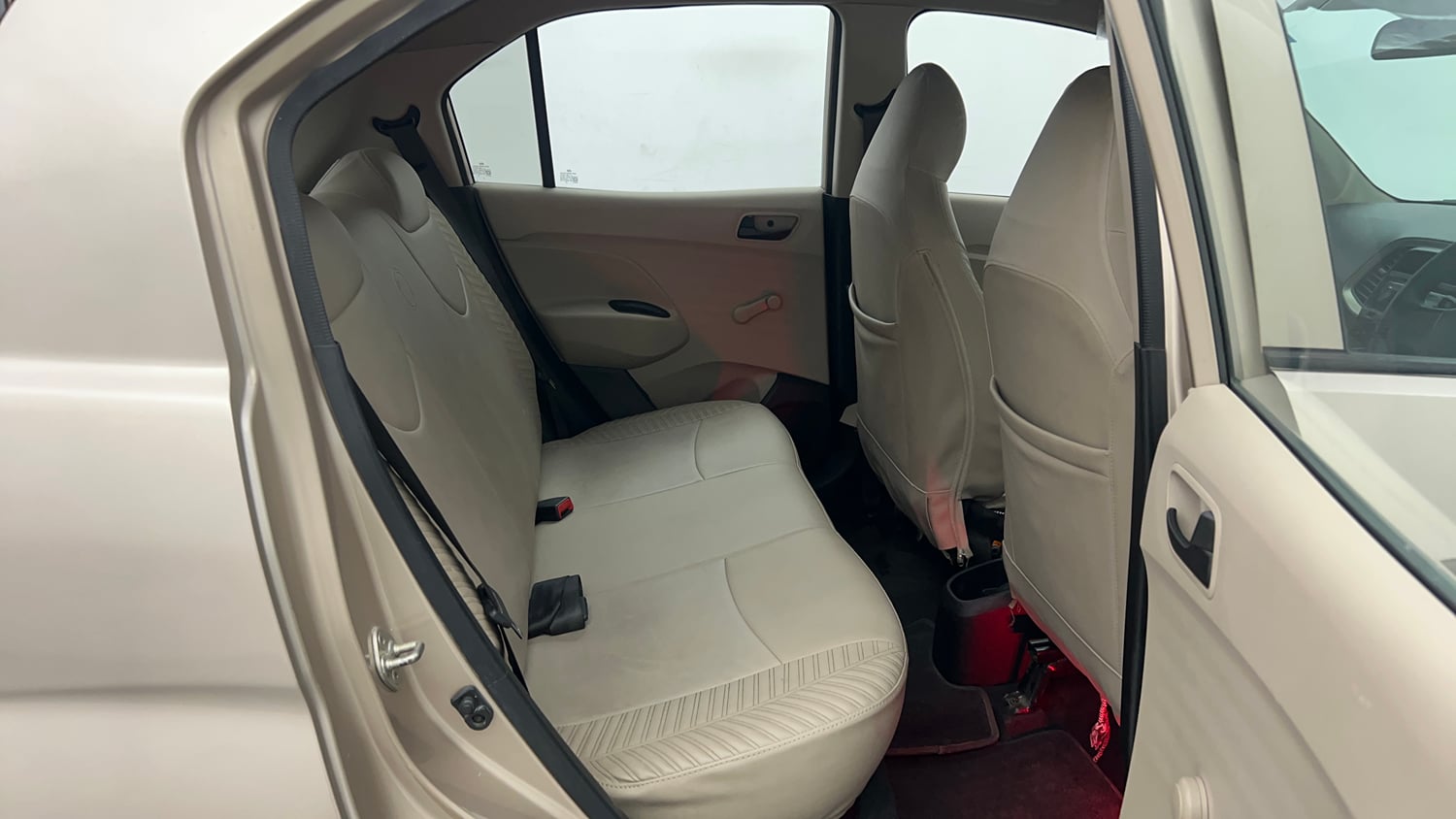 Used 2019 Hyundai Santro Era Executive Petrol Manual interior RIGHT SIDE REAR DOOR CABIN VIEW