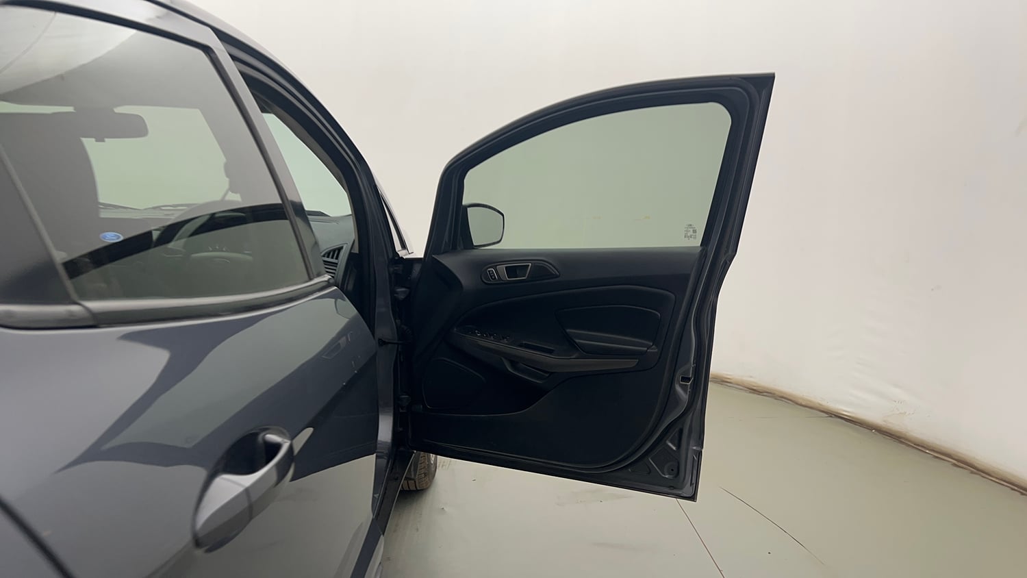 Used 2018 Ford EcoSport Trend 1.5L Ti-VCT Petrol Manual interior RIGHT FRONT DOOR OPEN VIEW