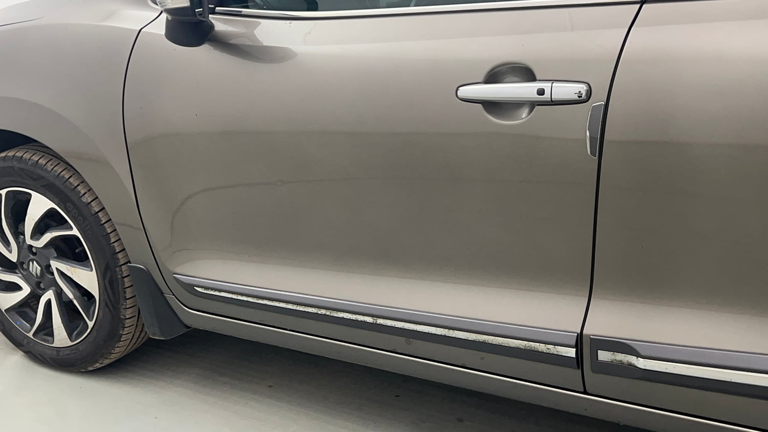 Used 2020 Maruti Suzuki Baleno Alpha Automatic Petrol Automatic dents MINOR SCRATCH