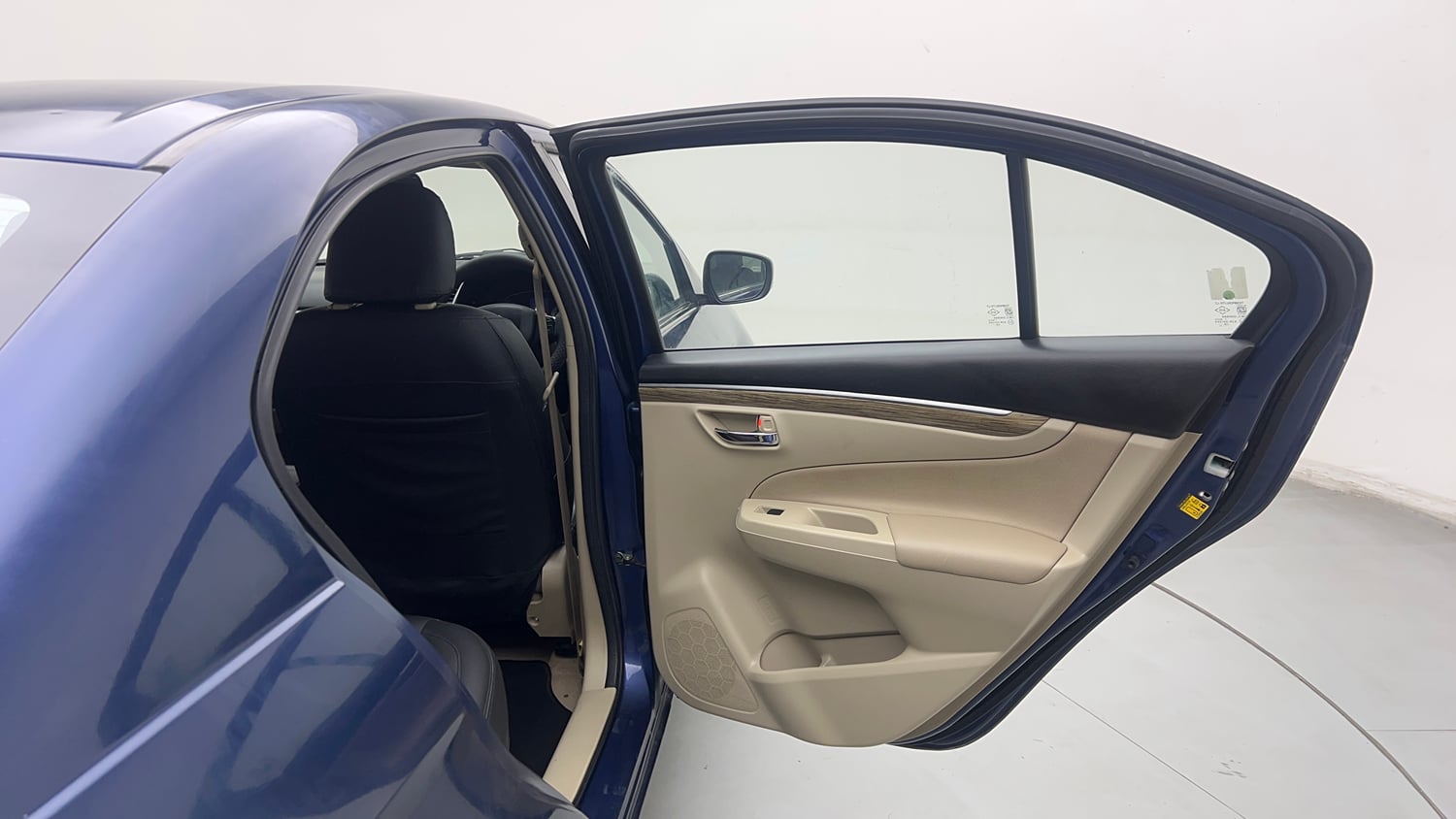 Used 2021 Maruti Suzuki Ciaz Zeta 1.5 Petrol Manual interior RIGHT REAR DOOR OPEN VIEW