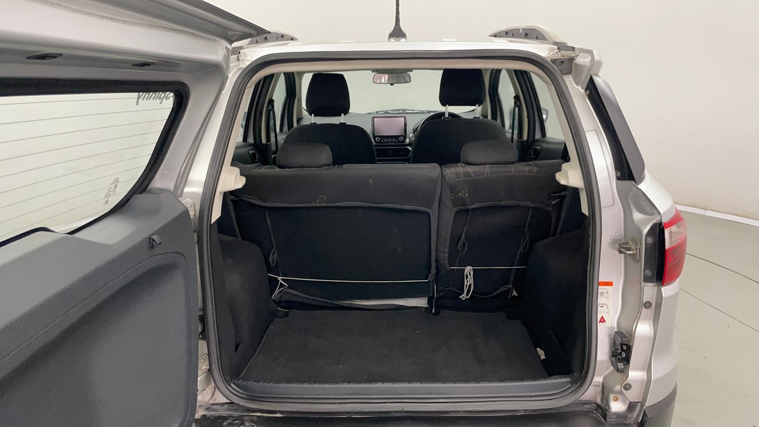 Used 2019 Ford EcoSport Titanium 1.5L TDCi Diesel Manual interior DICKY INSIDE VIEW