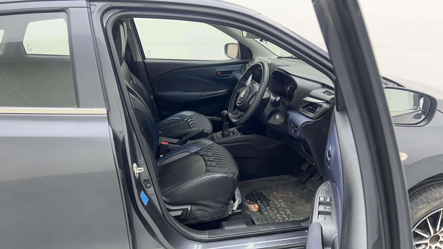 Used 2023 Maruti Suzuki Baleno Sigma MT Petrol Manual interior RIGHT SIDE FRONT DOOR CABIN VIEW