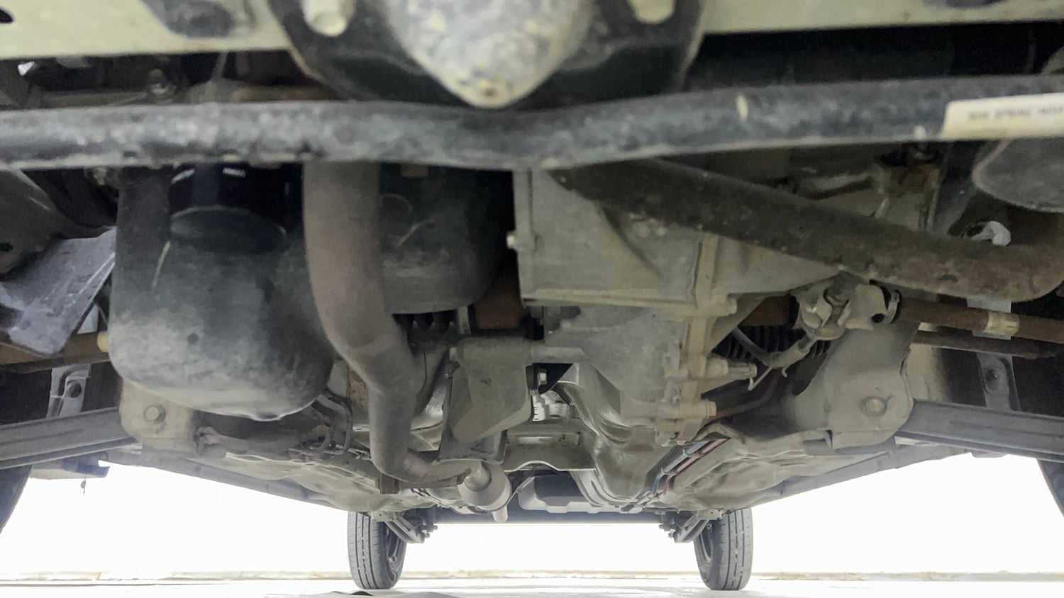 Used 2022 Maruti Suzuki Alto 800 VXi Petrol Manual extra FRONT LEFT UNDERBODY VIEW