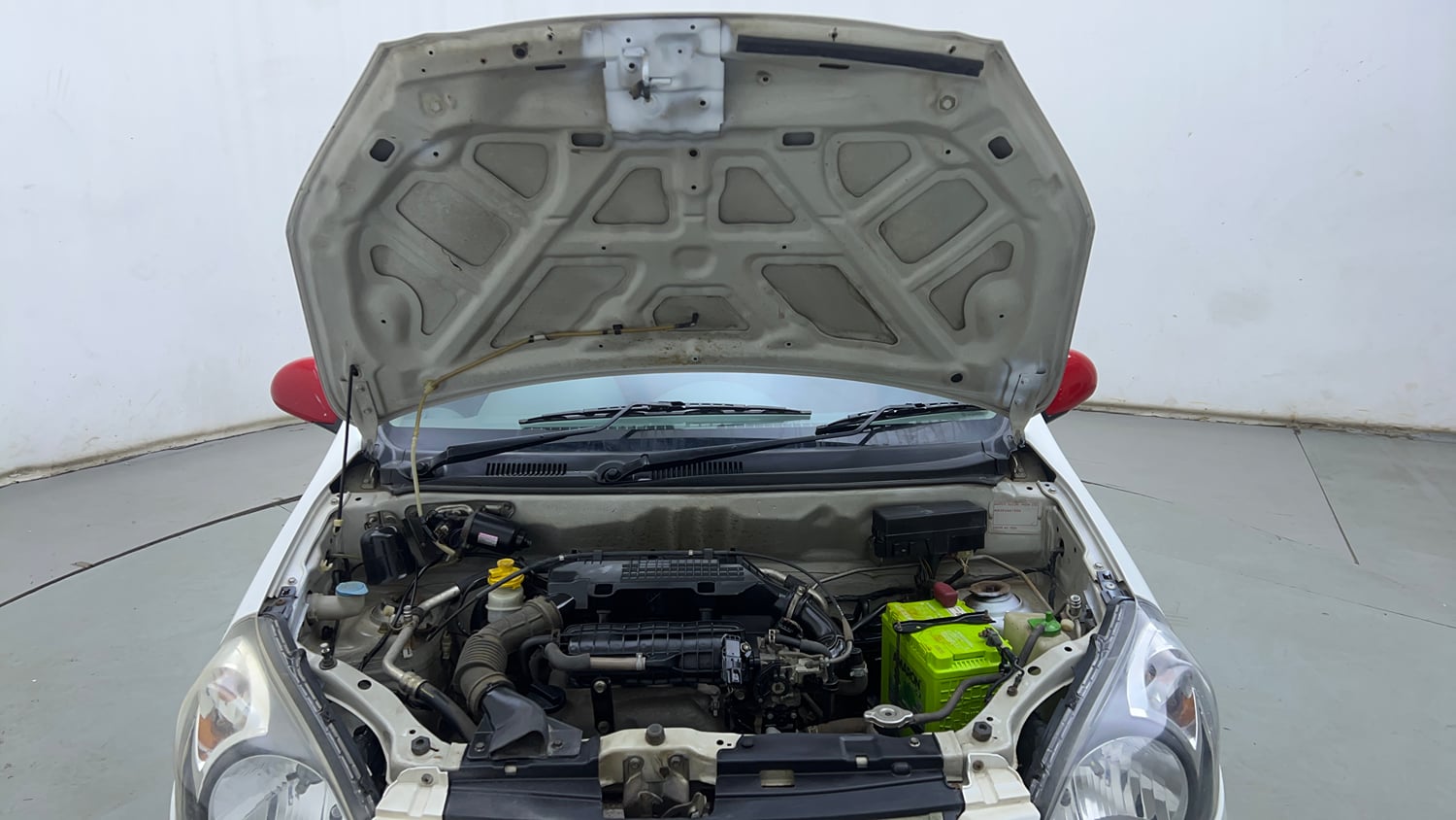 Used 2014 Maruti Suzuki Alto 800 Lxi Petrol Manual engine ENGINE & BONNET OPEN FRONT VIEW