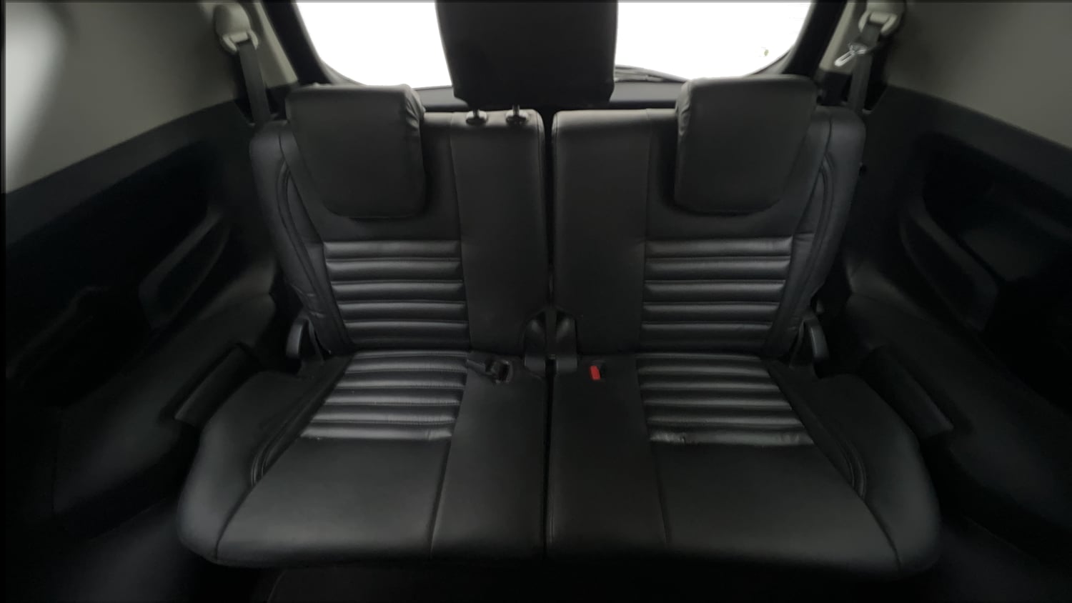 Used 2018 Toyota Innova Crysta 2.4 G 7 STR Diesel Manual interior THIRD ROW SEAT