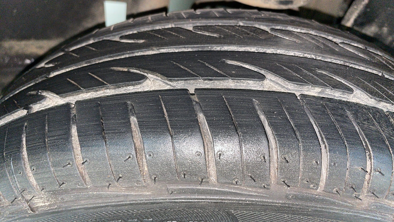 Used 2017 Tata Nano Twist XTA Petrol Automatic tyres RIGHT REAR TYRE TREAD VIEW