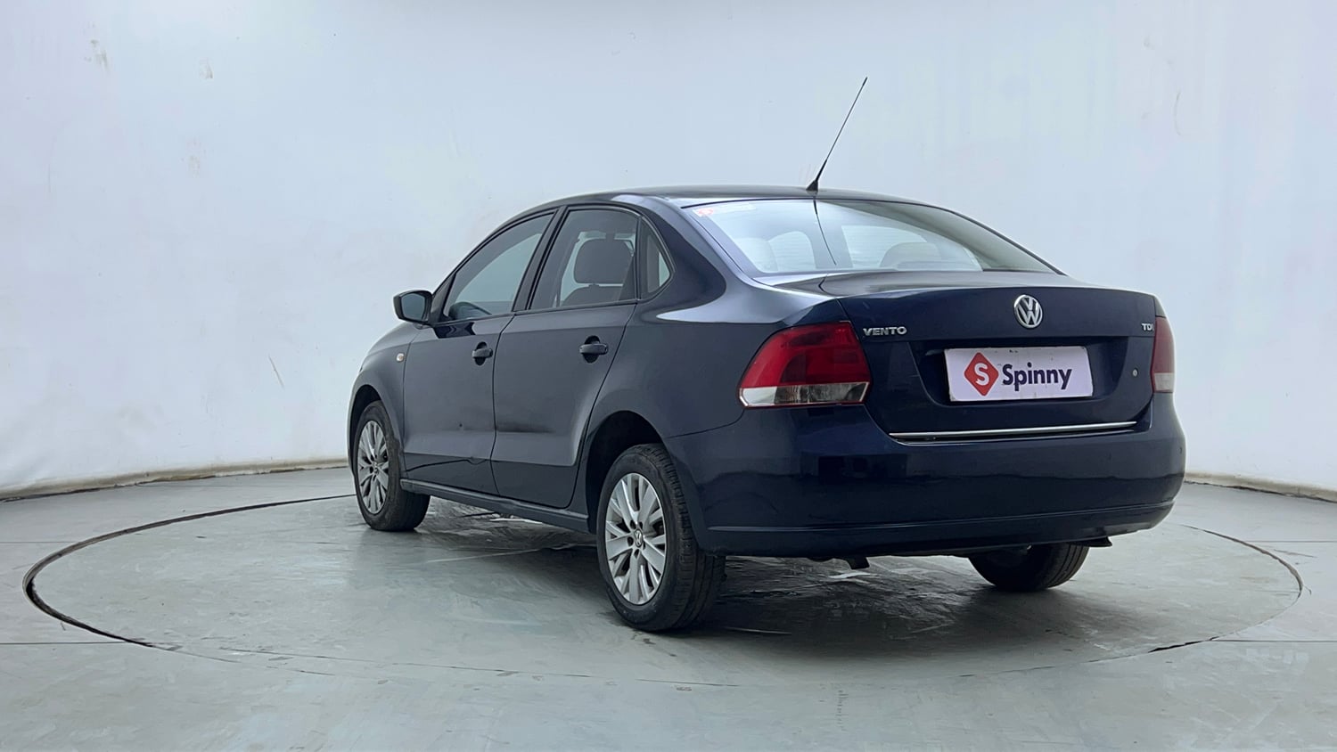 Used 2015 Volkswagen Vento Highline Diesel Diesel Manual exterior LEFT REAR CORNER VIEW