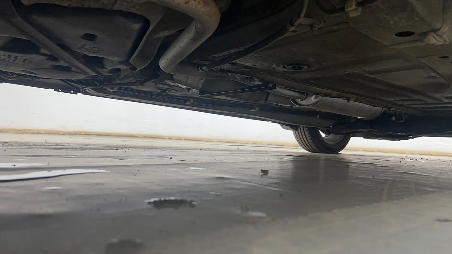 Used 2020 Maruti Suzuki Baleno Alpha Automatic Petrol Automatic extra REAR RIGHT UNDERBODY VIEW