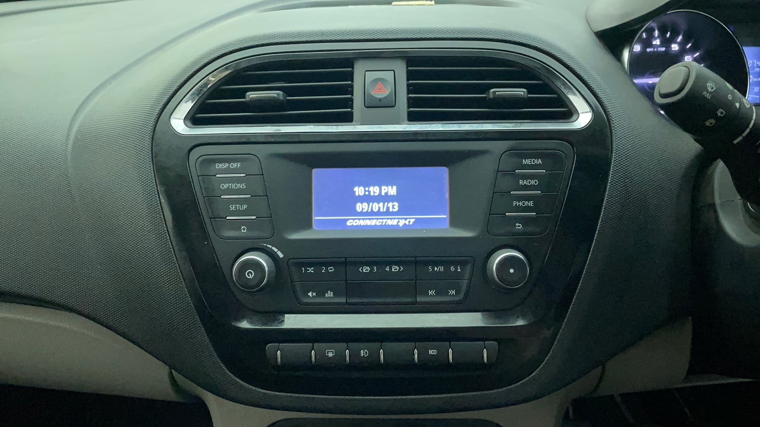 Used 2018 Tata Tiago Revotron XZ Petrol Manual interior MUSIC SYSTEM & AC CONTROL VIEW