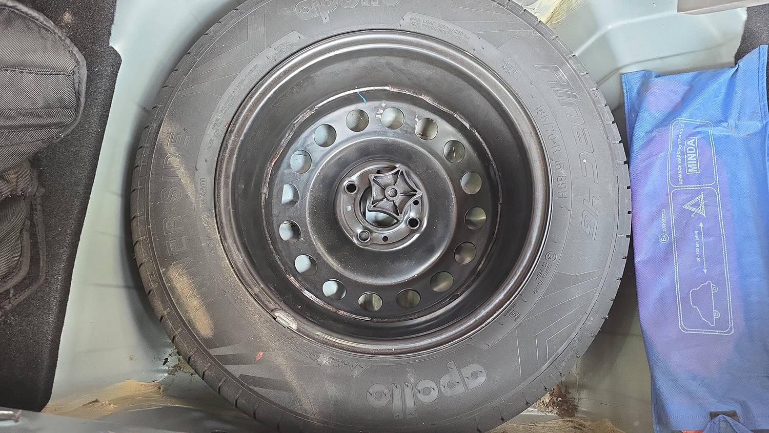Used 2023 Tata Punch Accomplished MT Petrol Manual tyres SPARE TYRE VIEW