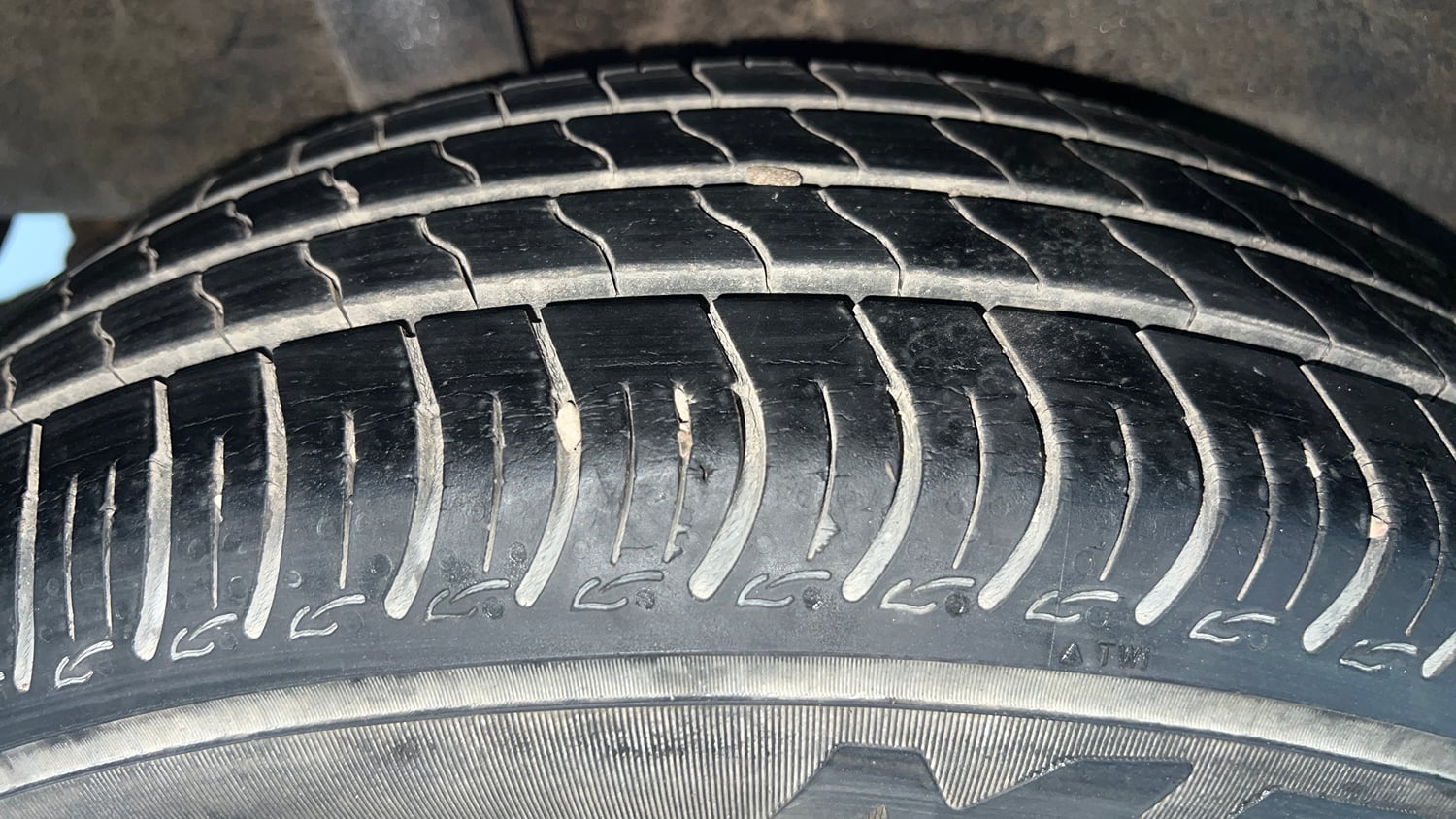 Used 2022 Maruti Suzuki Wagon R VXI 1.0 Petrol Manual tyres RIGHT REAR TYRE TREAD VIEW