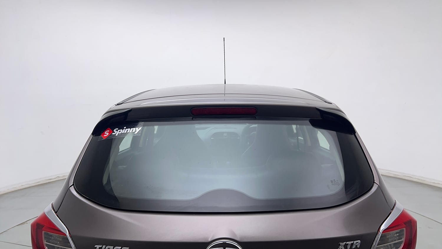 Used 2018 Tata Tiago Revotron XTA Petrol Automatic exterior BACK WINDSHIELD VIEW