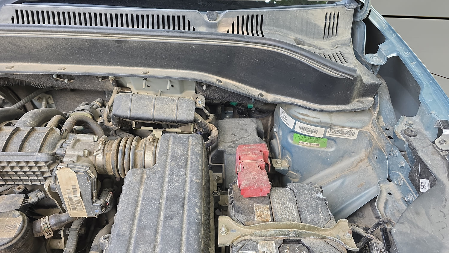 Used 2023 Tata Punch Accomplished MT Petrol Manual engine ENGINE LEFT SIDE VIEW