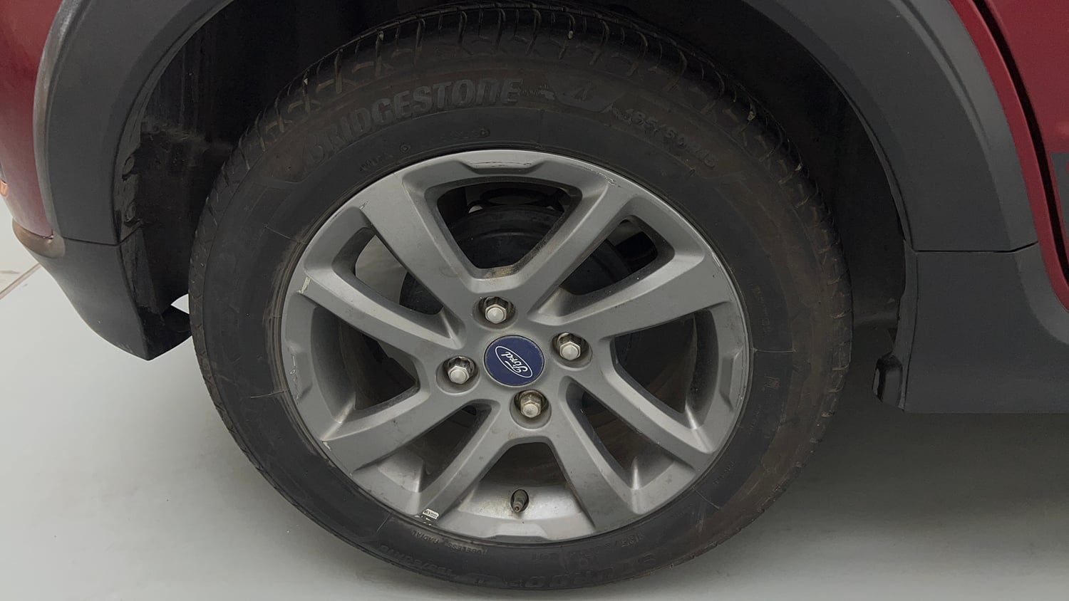Used 2019 Ford Freestyle Titanium Plus 1.2 Ti-VCT Petrol Manual tyres RIGHT REAR TYRE RIM VIEW