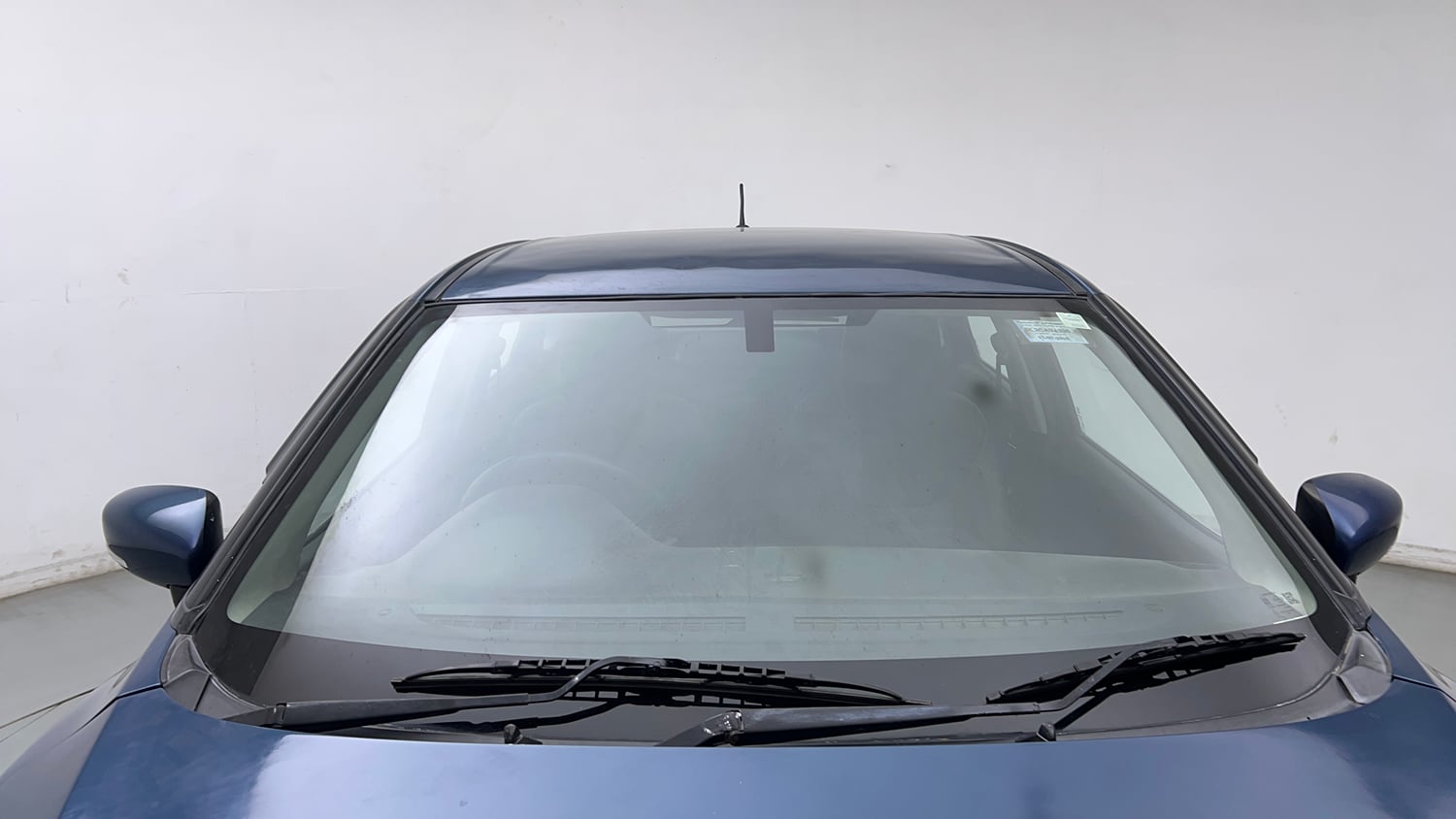 Used 2016 Maruti Suzuki Baleno Delta 1.2 Petrol Manual exterior FRONT WINDSHIELD VIEW