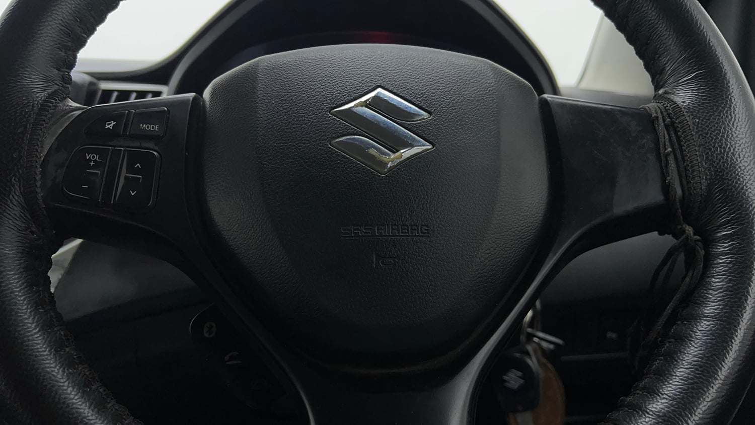 Used 2016 Maruti Suzuki Baleno Delta 1.2 Petrol Manual top_features Airbags