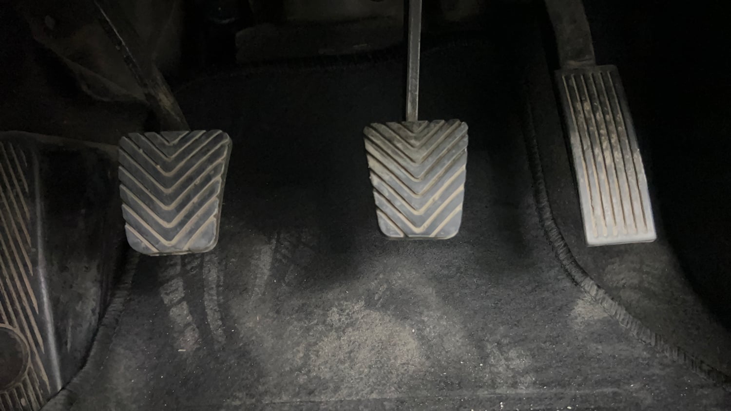 Used 2014 Hyundai i20 Asta 1.2 Petrol Manual interior PEDALS VIEW