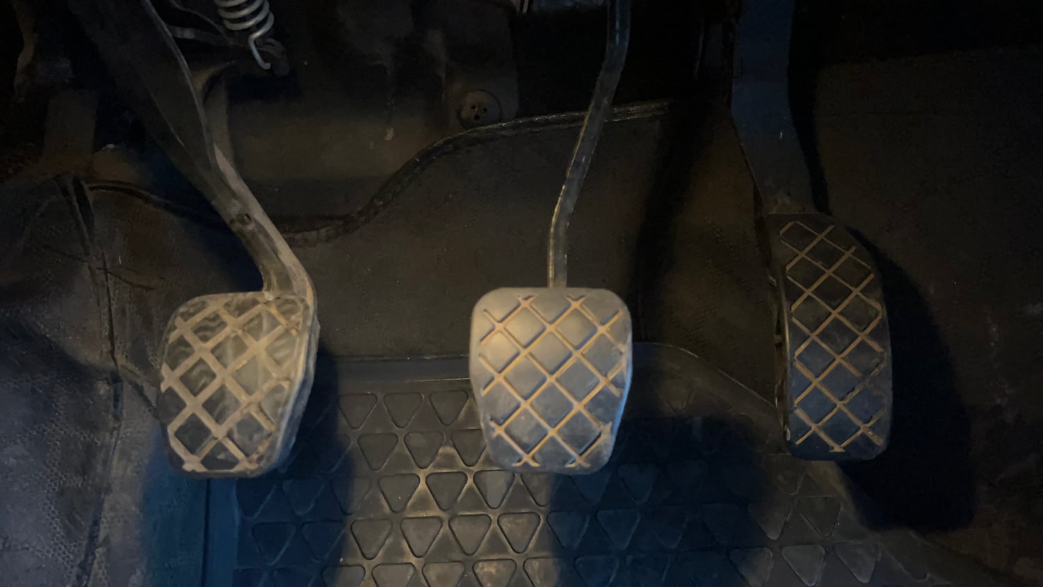 Used 2021 Volkswagen Polo Comfortline 1.0L MPI Petrol Manual interior PEDALS VIEW