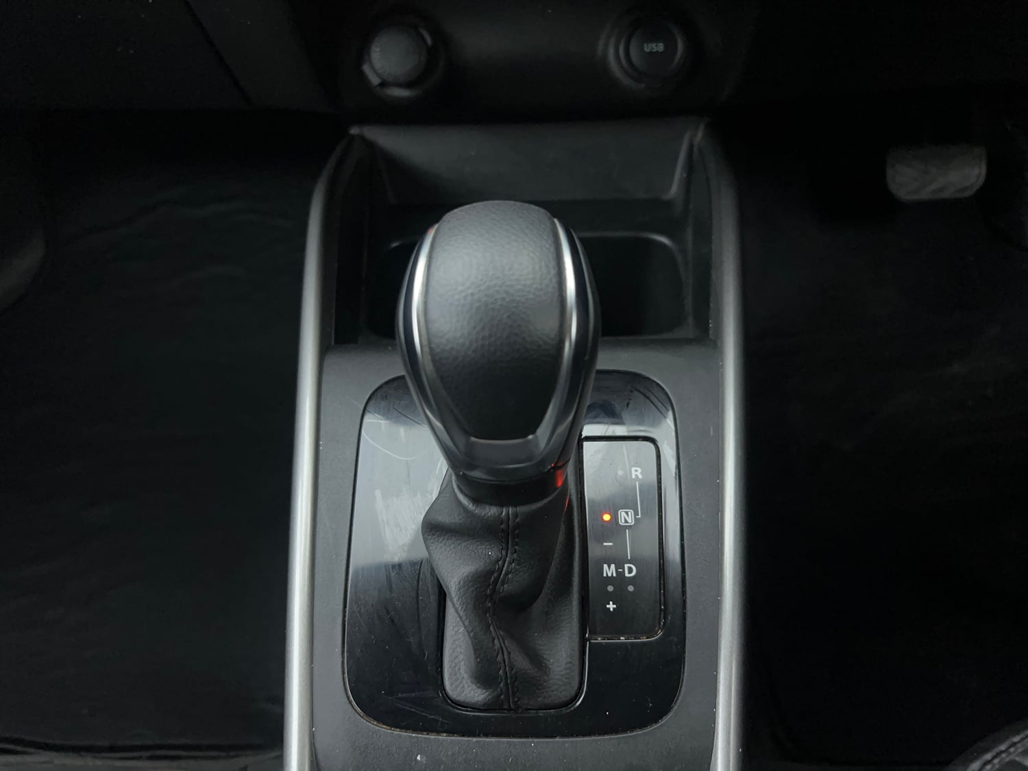 Used 2023 Maruti Suzuki Baleno Zeta AGS Petrol Automatic interior GEAR  KNOB VIEW