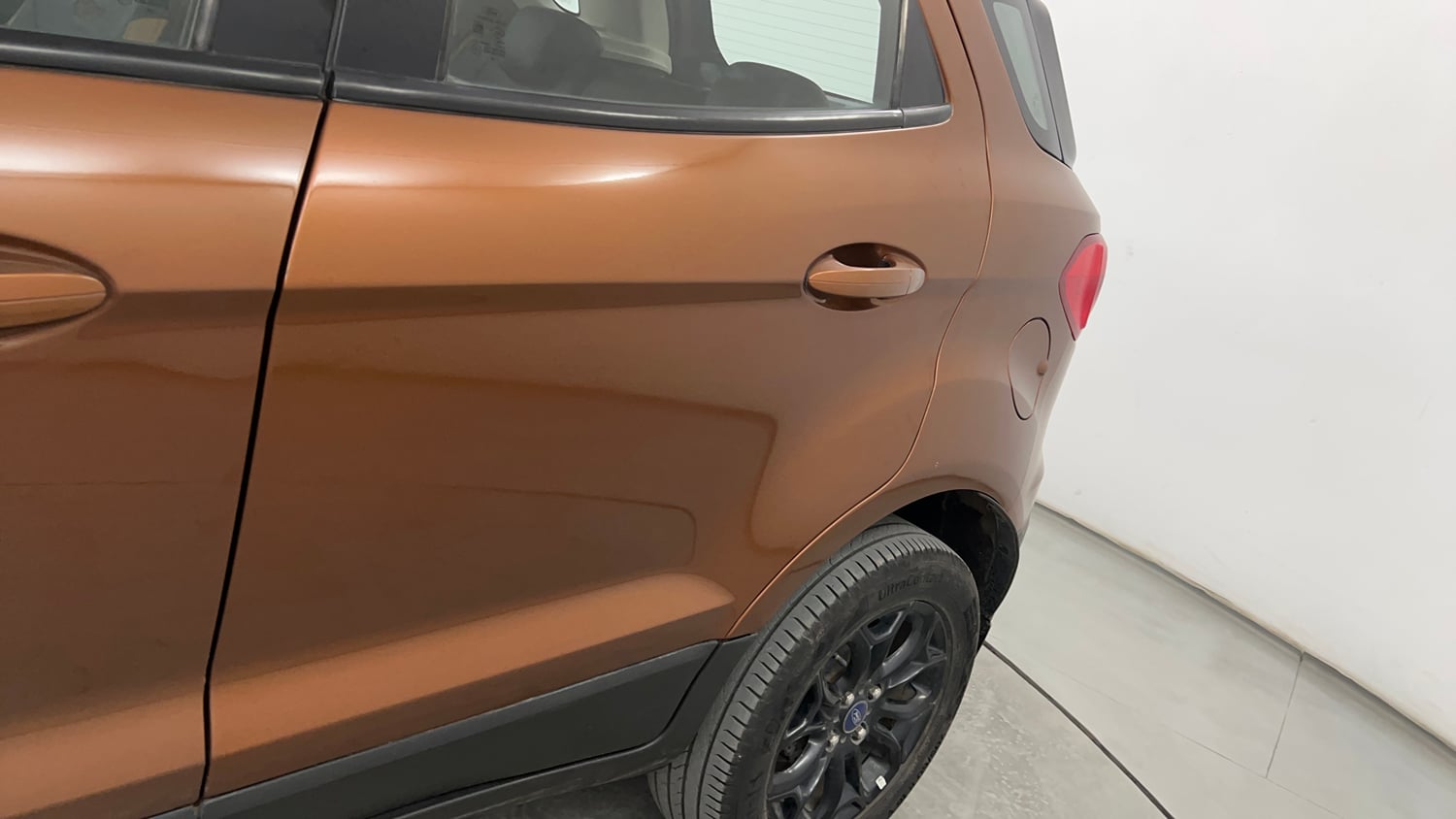 Used 2019 Ford EcoSport Titanium 1.5L TDCi Diesel Manual dents MINOR SCRATCH