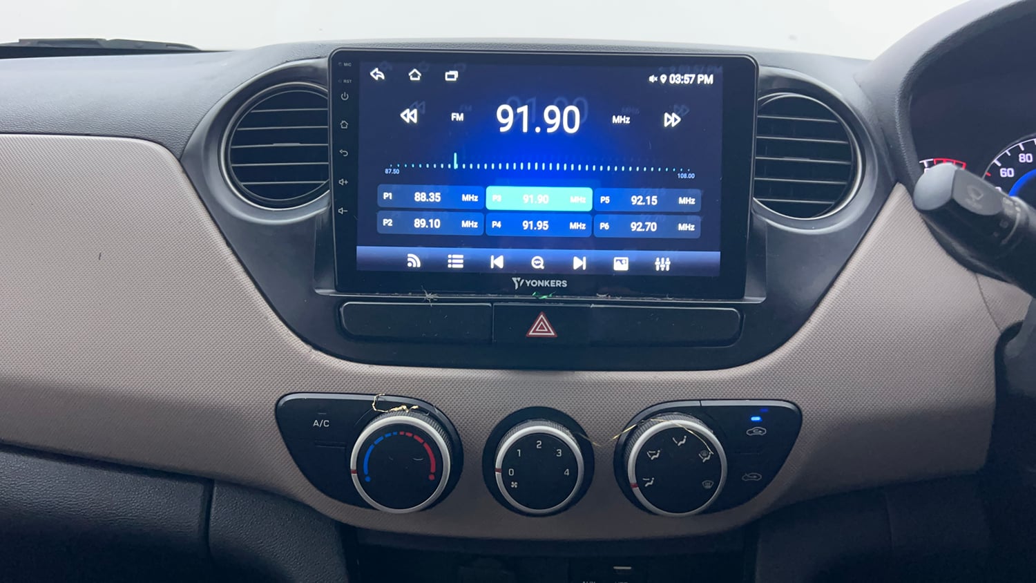 Used 2014 Hyundai Grand i10 Sportz 1.2 Kappa VTVT Petrol Manual interior MUSIC SYSTEM & AC CONTROL VIEW