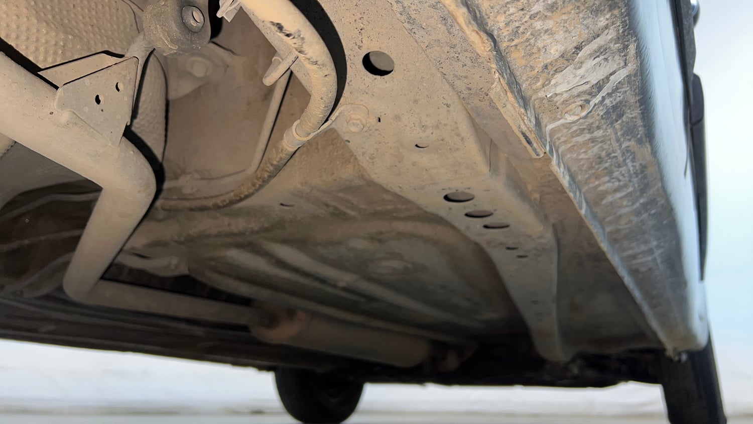 Used 2019 Maruti Suzuki Wagon R LXi 1.0 CNG Cng Manual extra REAR RIGHT UNDERBODY VIEW