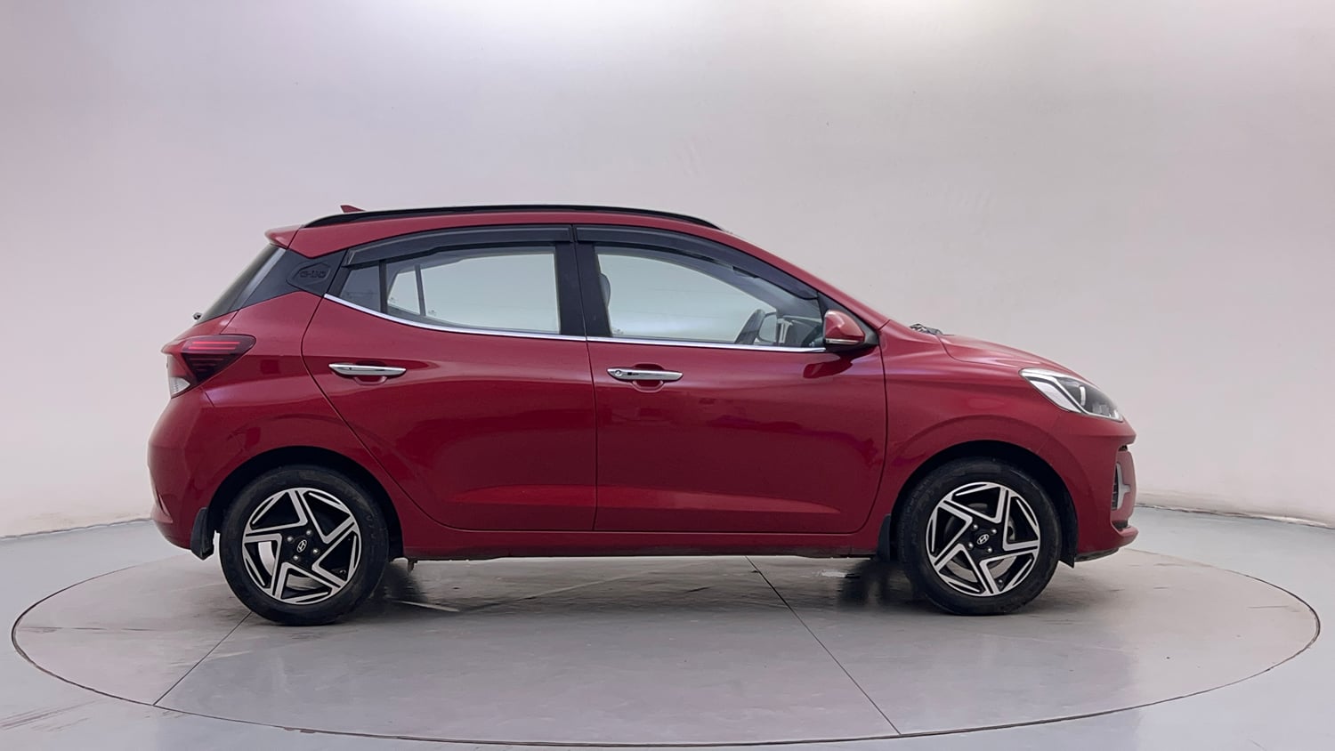 Used 2024 Hyundai Grand i10 Nios Asta 1.2 Kappa Petrol Manual exterior RIGHT SIDE VIEW