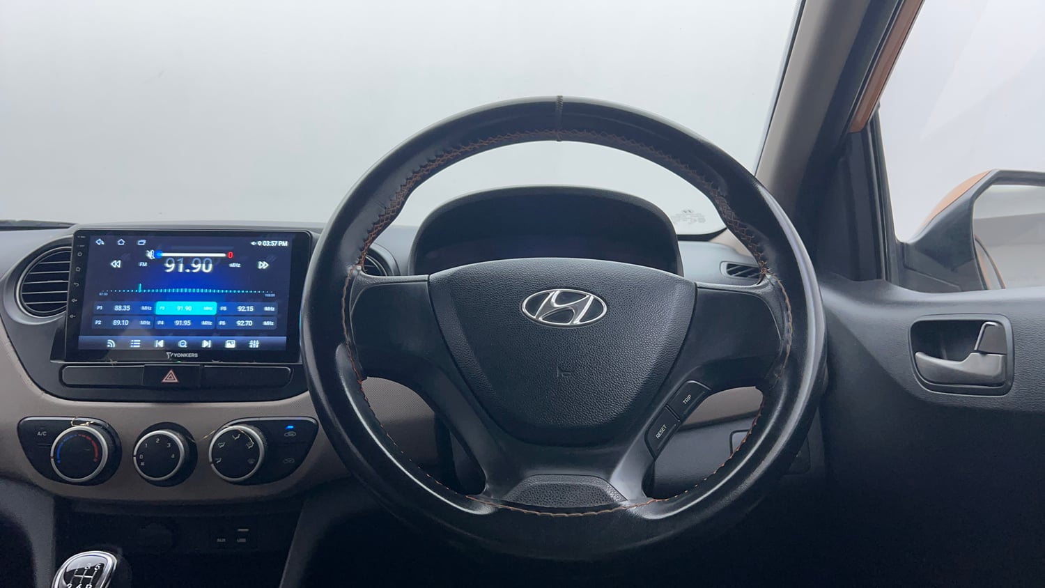 Used 2014 Hyundai Grand i10 Sportz 1.2 Kappa VTVT Petrol Manual interior STEERING VIEW