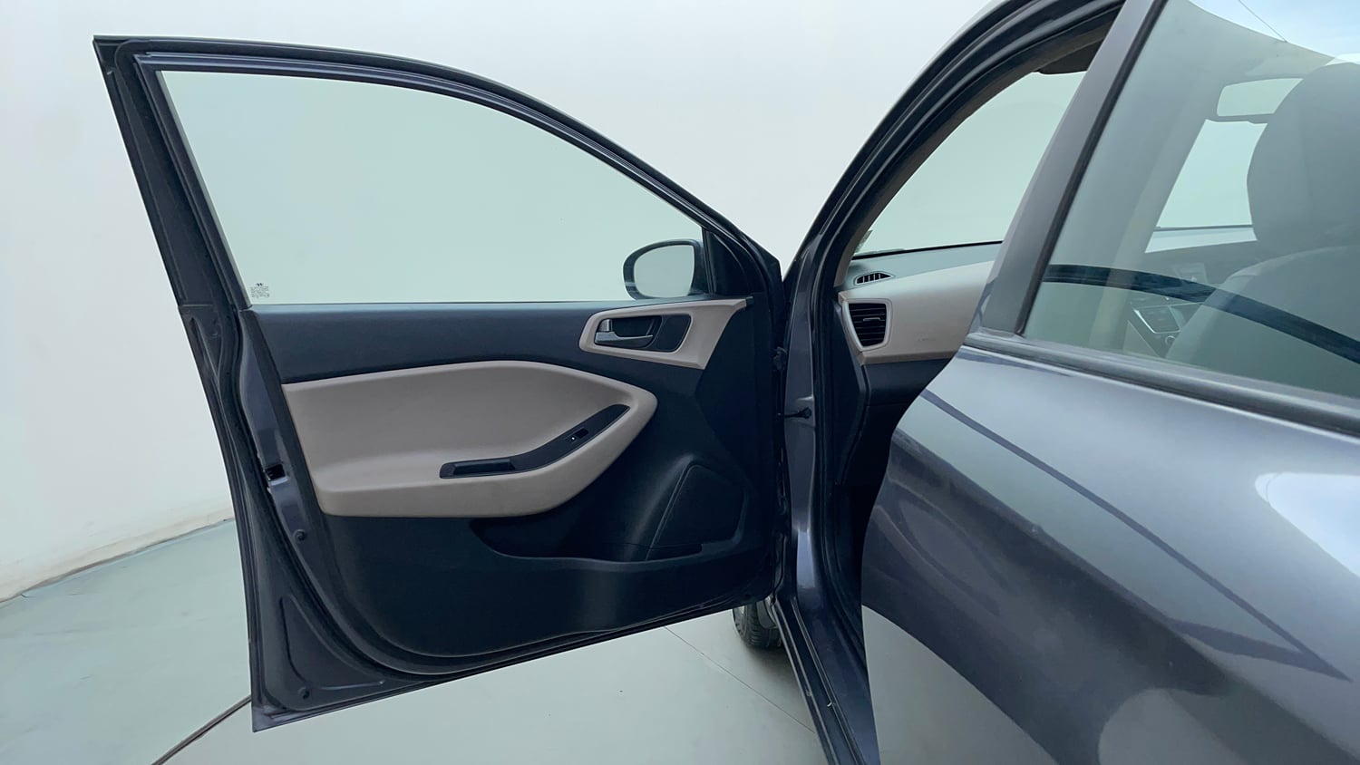 Used 2014 Hyundai Elite i20 Asta 1.2 Petrol Manual interior LEFT FRONT DOOR OPEN VIEW