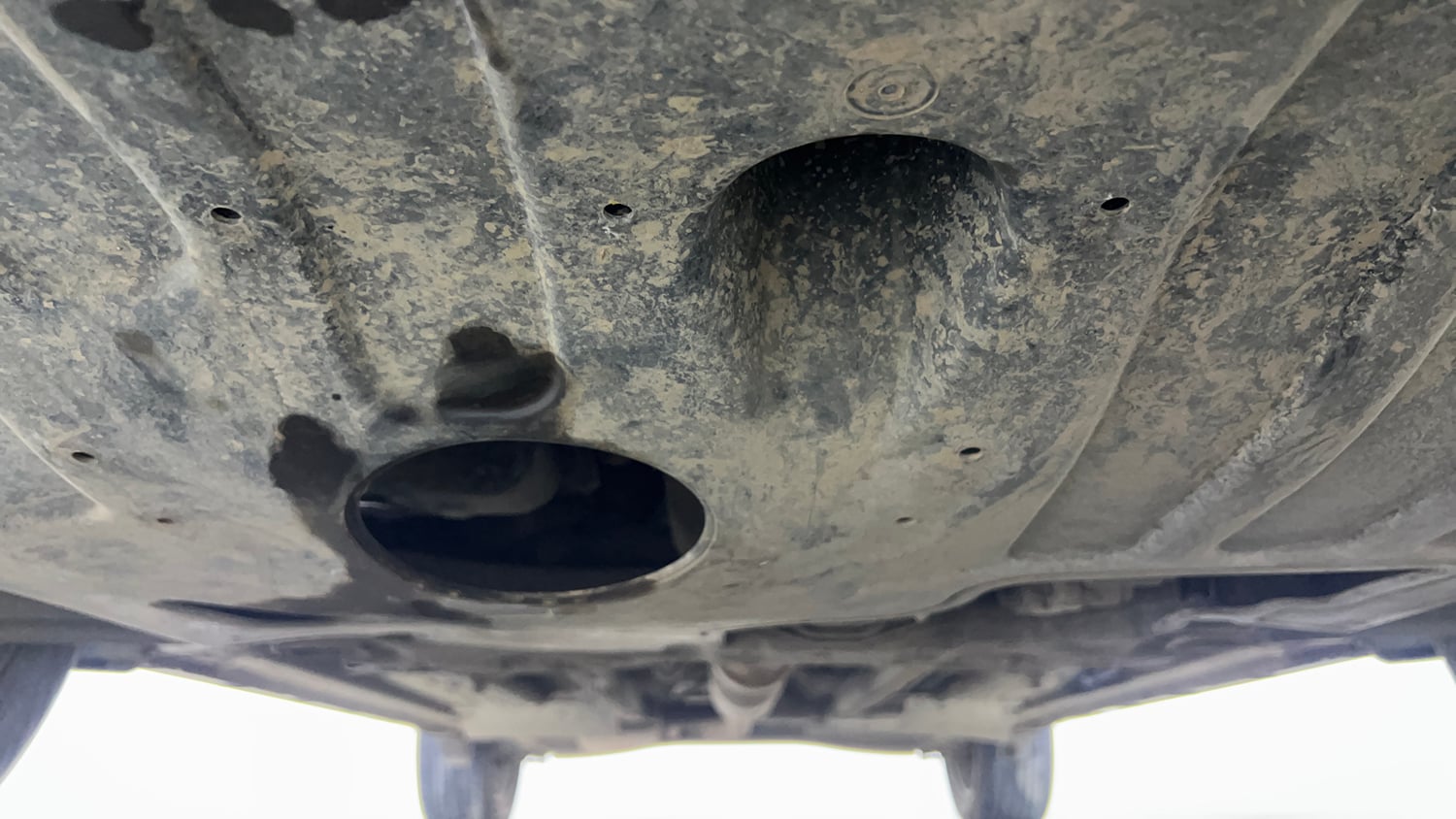 Used 2020 kia Seltos GTX DCT 1.4 Petrol Automatic extra FRONT LEFT UNDERBODY VIEW