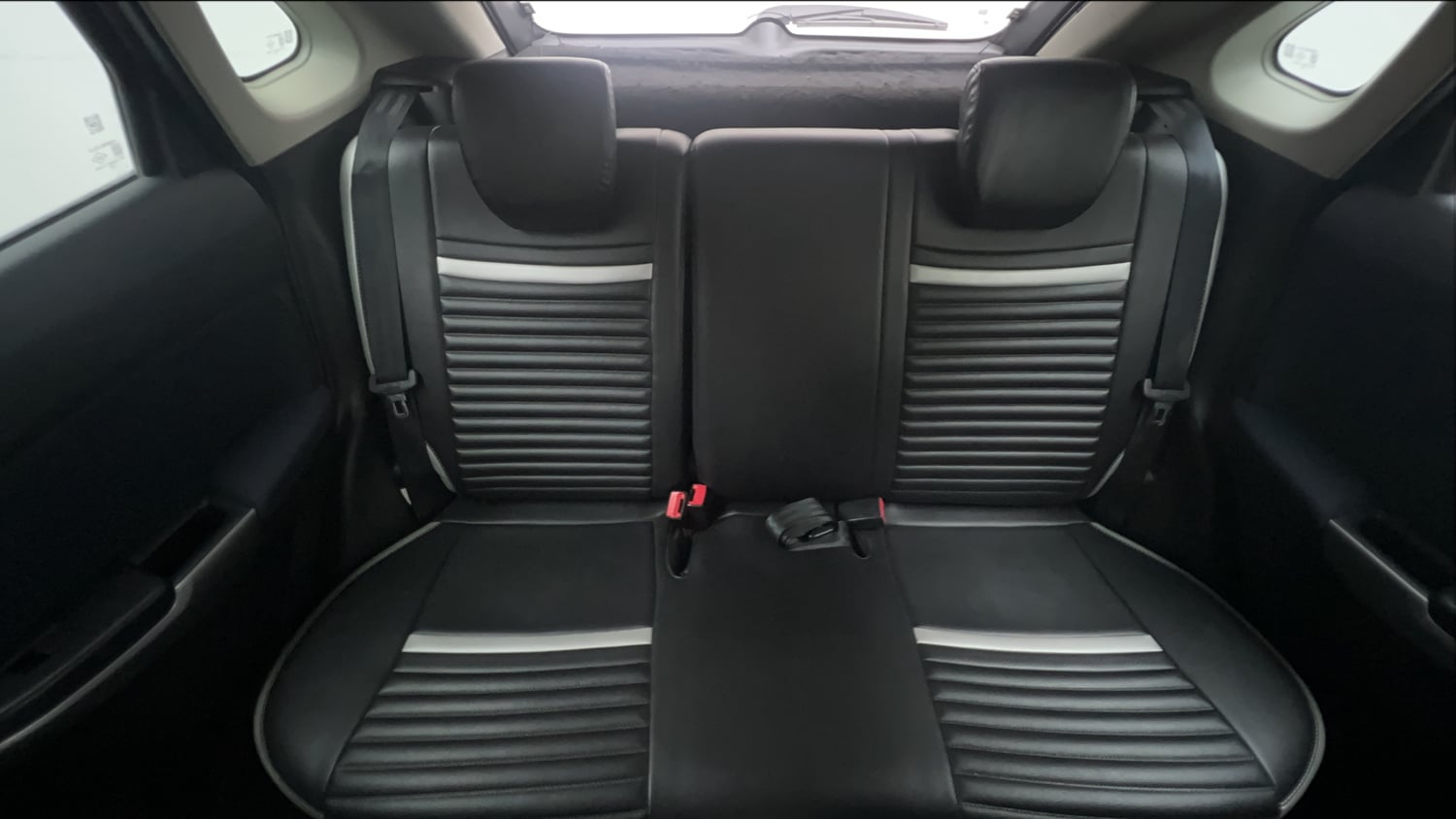 Used 2020 Maruti Suzuki Baleno Alpha Automatic Petrol Automatic interior REAR SEAT CONDITION VIEW