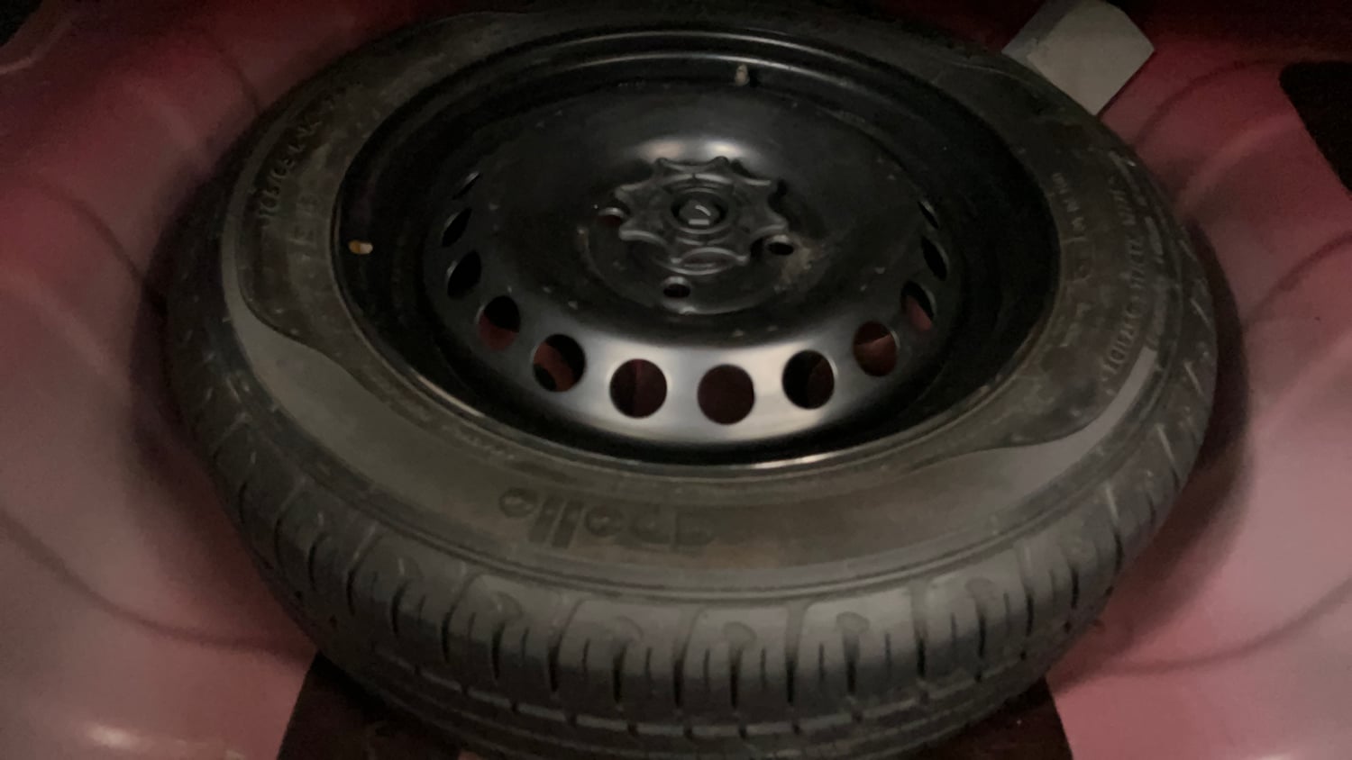 Used 2014 Hyundai Xcent S 1.2 Petrol Manual tyres SPARE TYRE VIEW