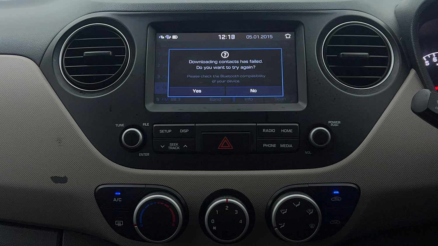 Used 2019 Hyundai Grand i10 Sportz 1.2 Kappa VTVT Petrol Manual top_features Touch screen infotainment system