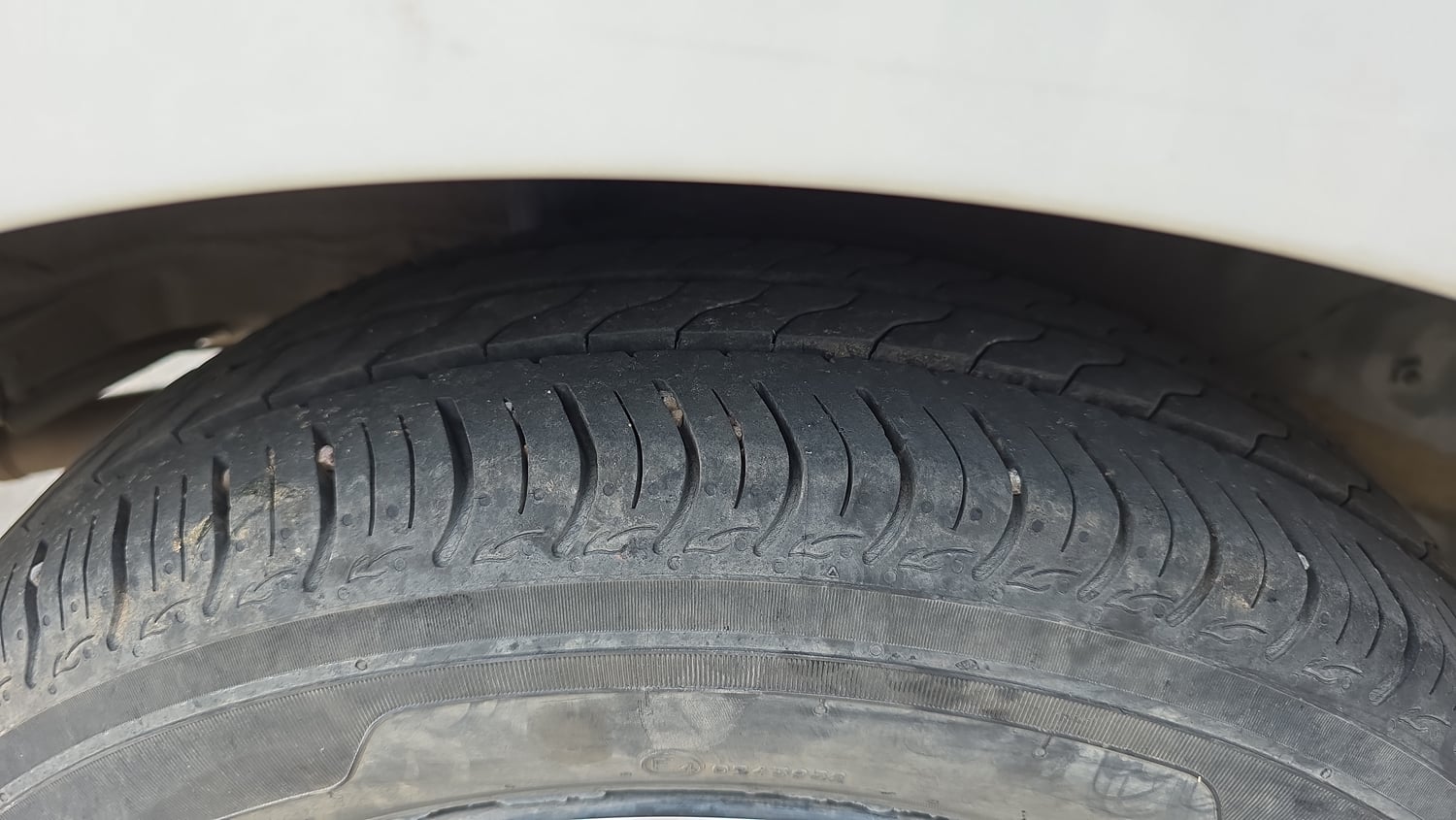 Used 2023 Honda Amaze VX 1.2 Petrol MT Petrol Manual tyres RIGHT REAR TYRE TREAD VIEW