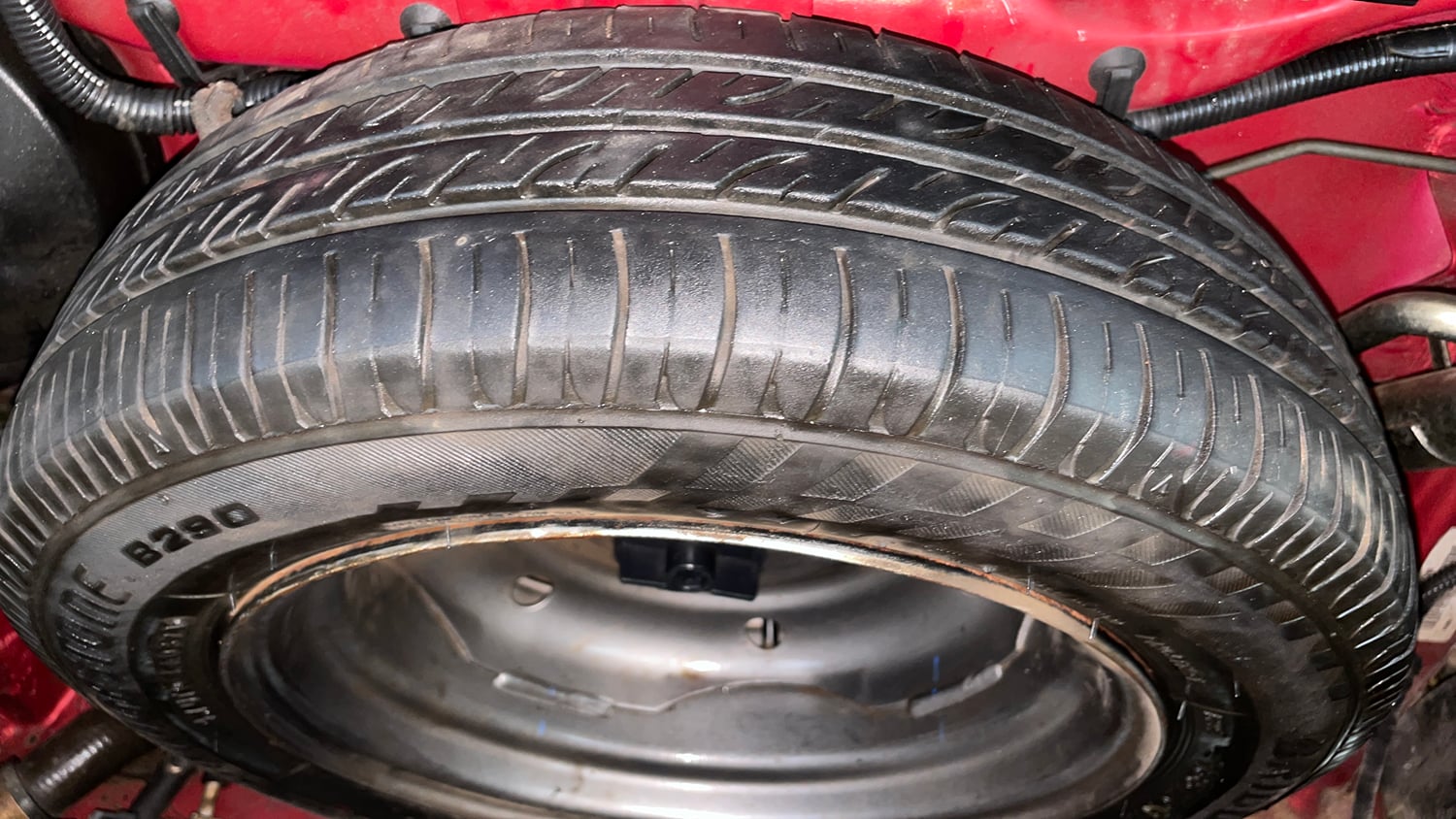 Used 2017 Tata Nano Twist XTA Petrol Automatic tyres SPARE TYRE VIEW