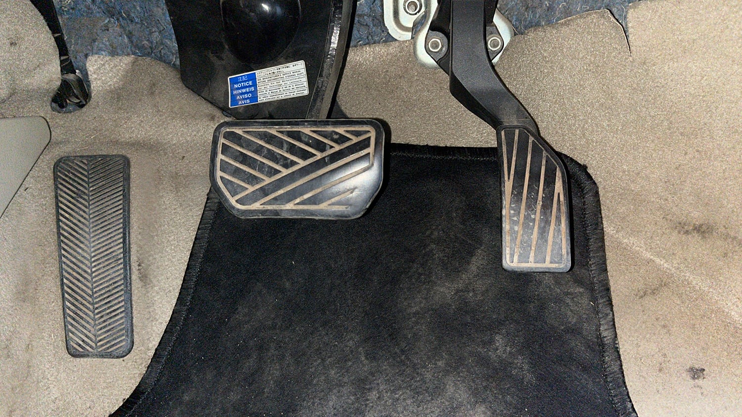 Used 2017 Maruti Suzuki Ciaz Alpha 1.4 AT Petrol Automatic interior PEDALS VIEW