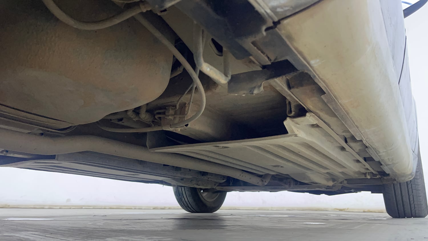 Used 2018 Maruti Suzuki S-Cross Zeta 1.3 Diesel Manual extra REAR RIGHT UNDERBODY VIEW