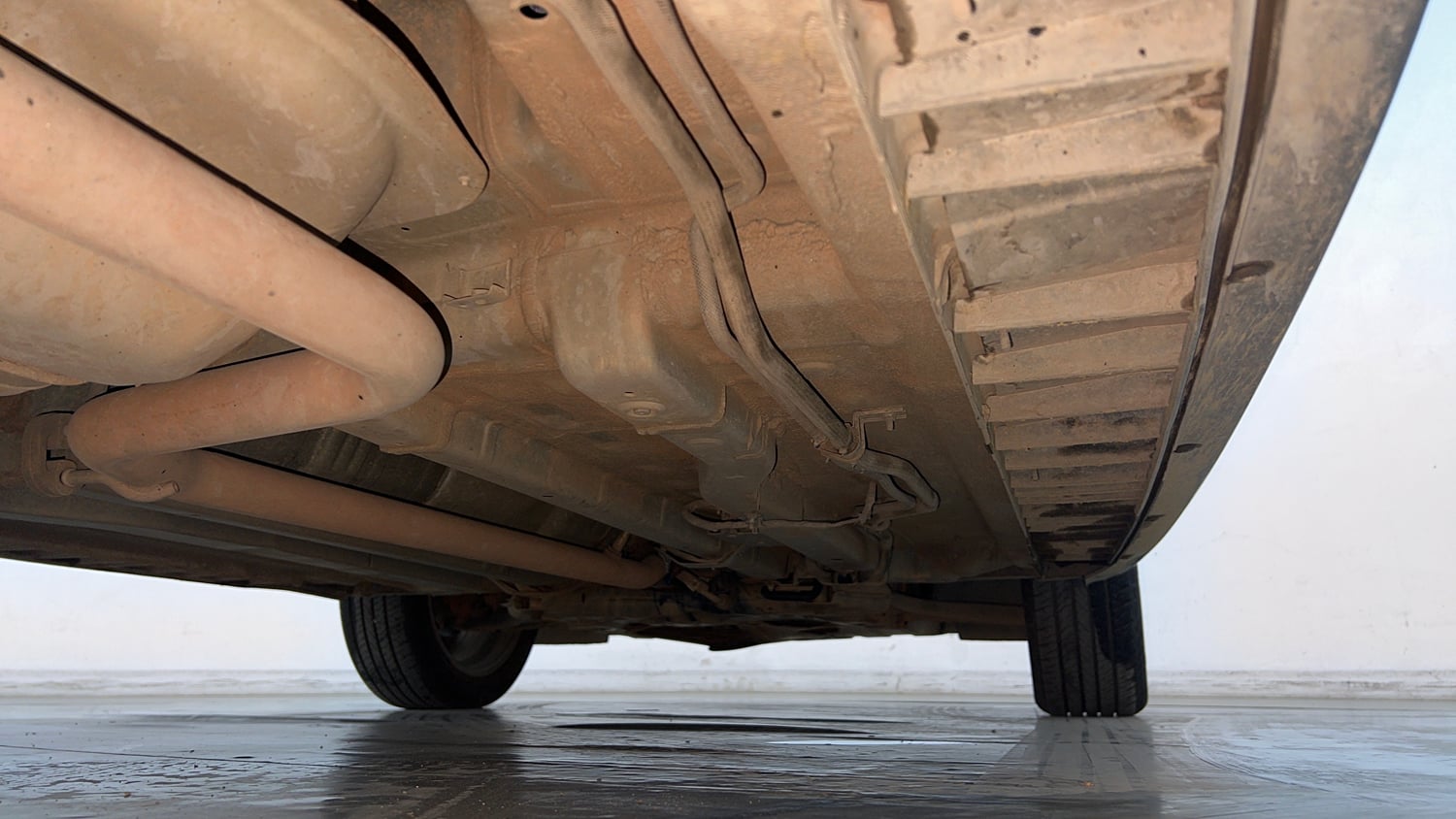 Used 2022 Hyundai Alcazar Signature (O) 6 STR 1.5 Diesel AT Diesel Automatic extra REAR RIGHT UNDERBODY VIEW