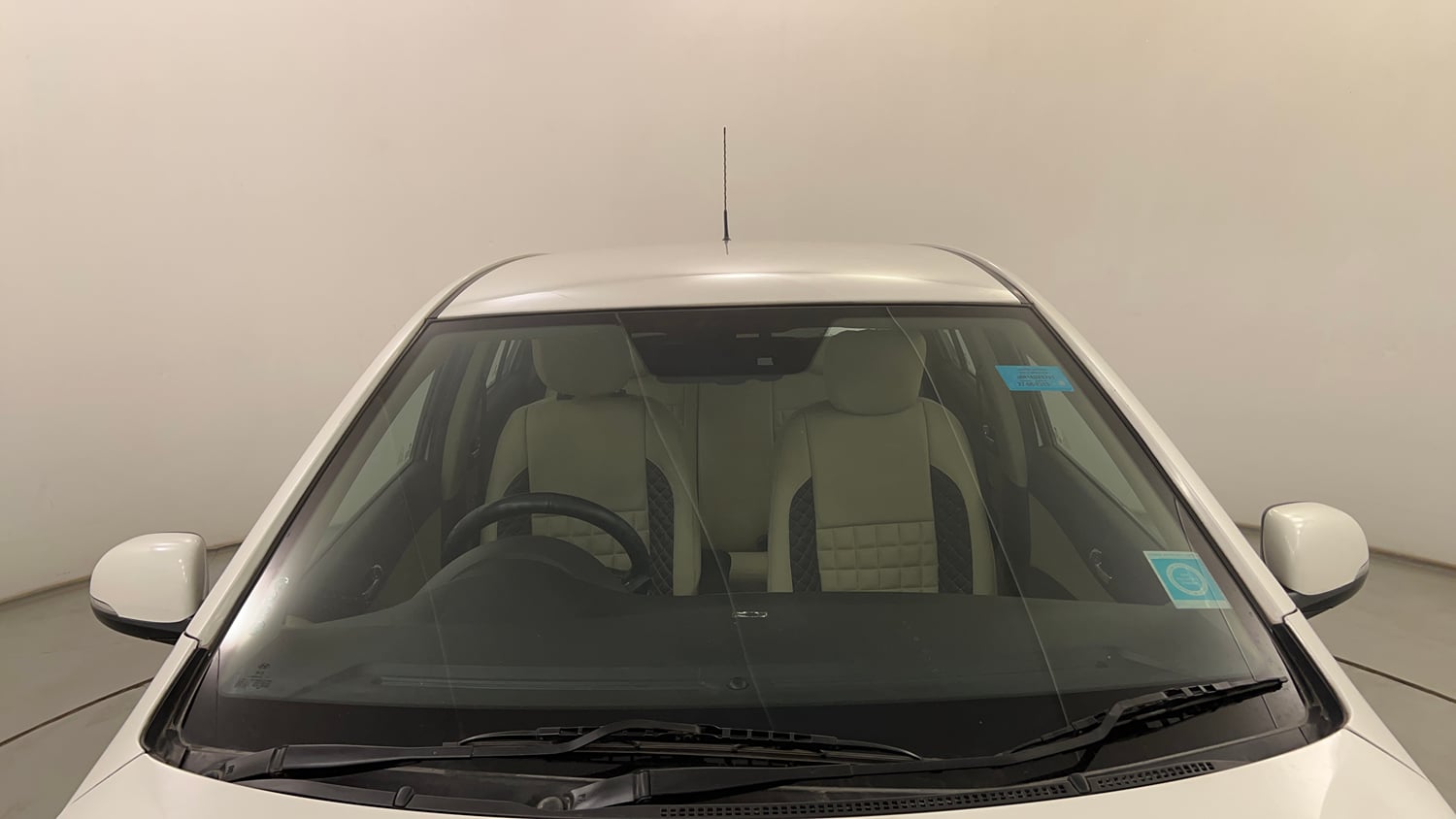 Used 2013 Hyundai i20 Asta 1.2 Petrol Manual exterior FRONT WINDSHIELD VIEW