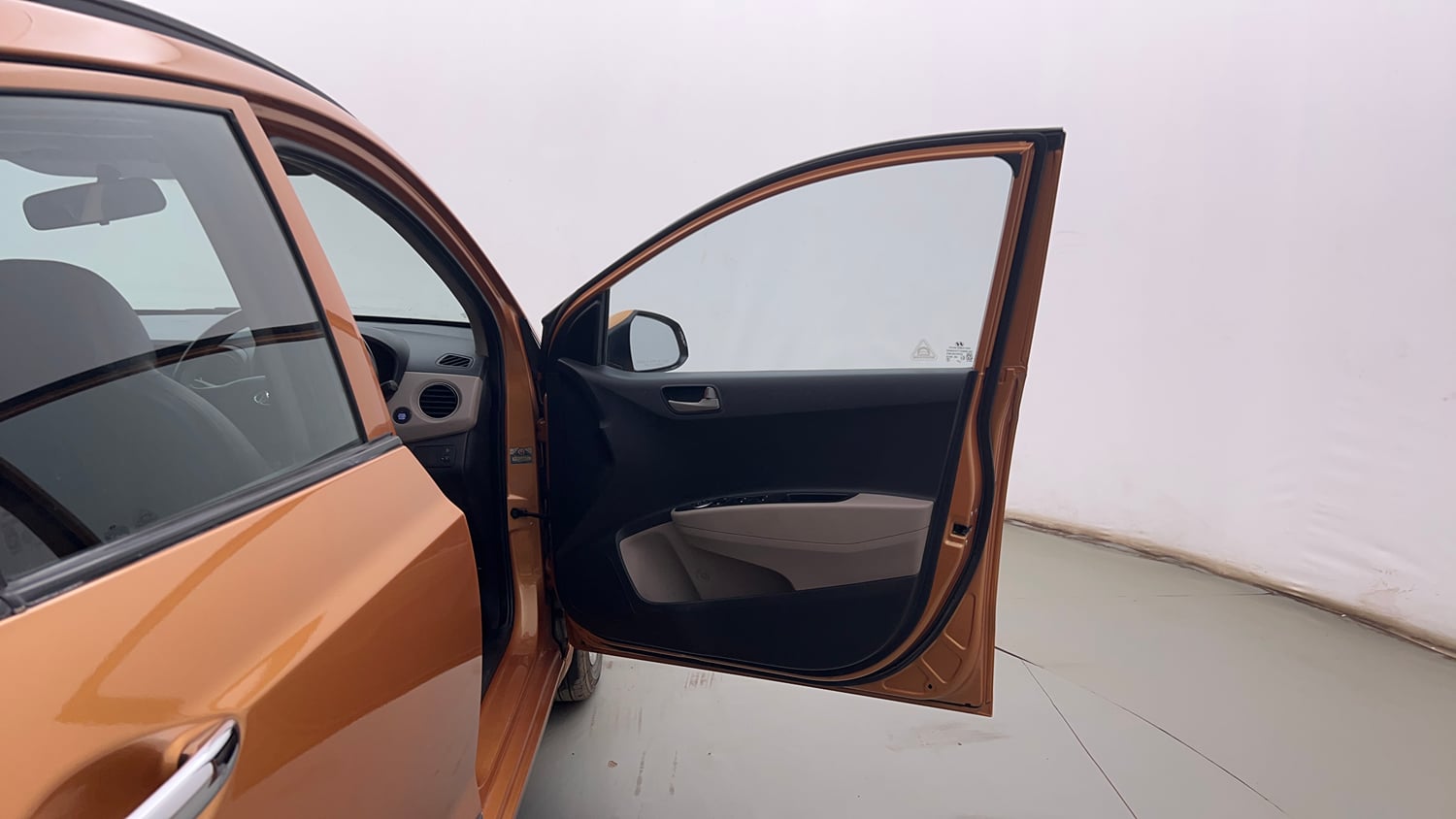 Used 2014 Hyundai Grand i10 Sportz 1.2 Kappa VTVT Petrol Manual interior RIGHT FRONT DOOR OPEN VIEW