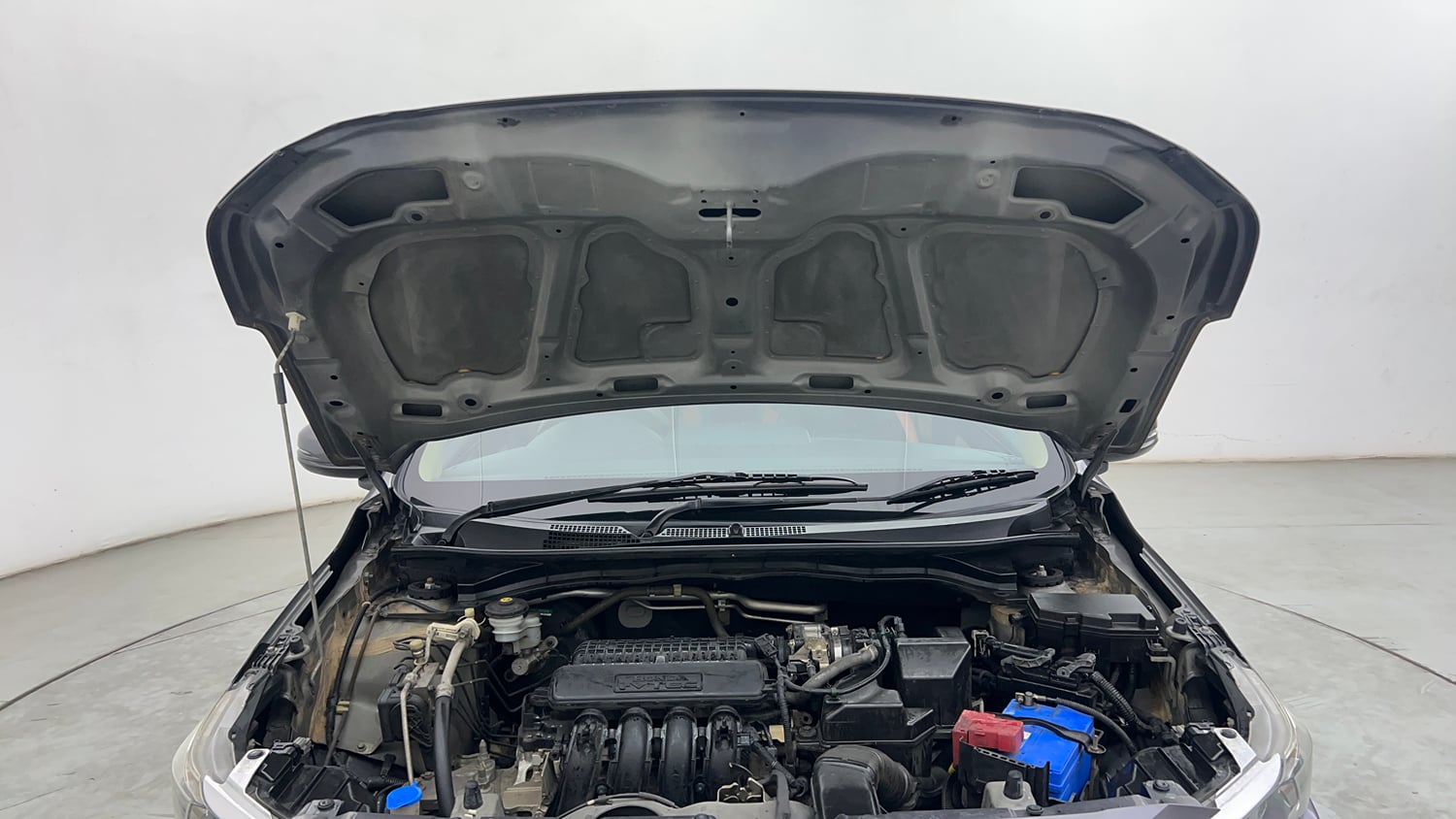 Used 2019 Honda Amaze 1.2 VX CVT Petrol Petrol Automatic engine ENGINE & BONNET OPEN FRONT VIEW