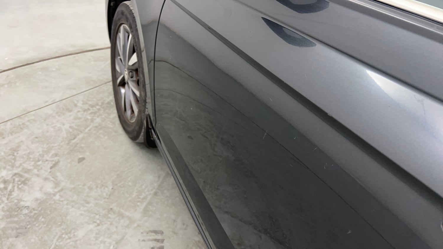Used 2023 Skoda Slavia Style 1.5L TSI DSG Petrol Automatic dents MINOR DENT