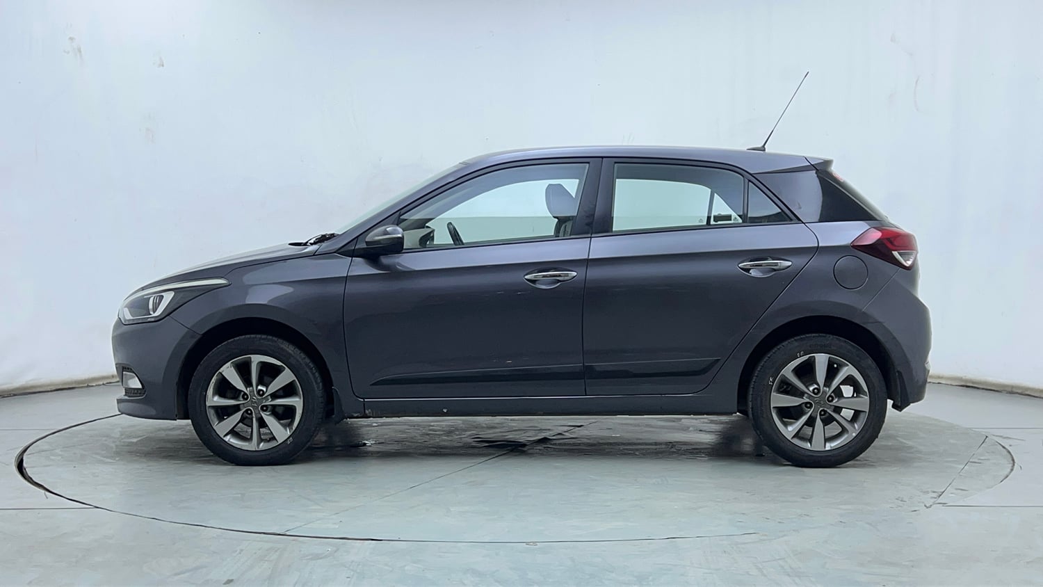 Used 2017 Hyundai Elite i20 Asta 1.2 Petrol Manual exterior LEFT SIDE VIEW