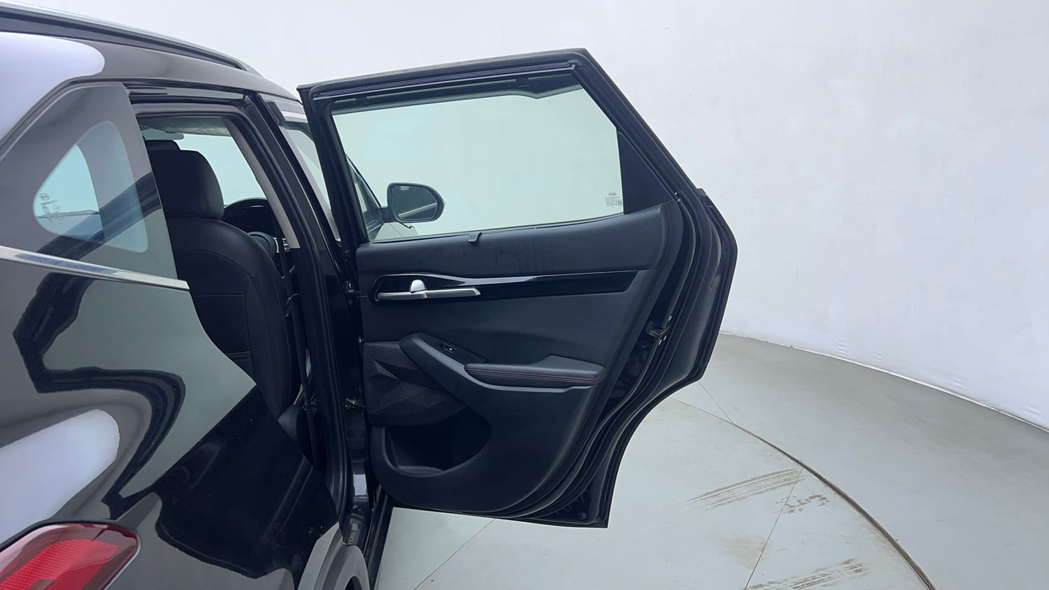 Used 2020 kia Seltos GTX DCT 1.4 Petrol Automatic interior RIGHT REAR DOOR OPEN VIEW