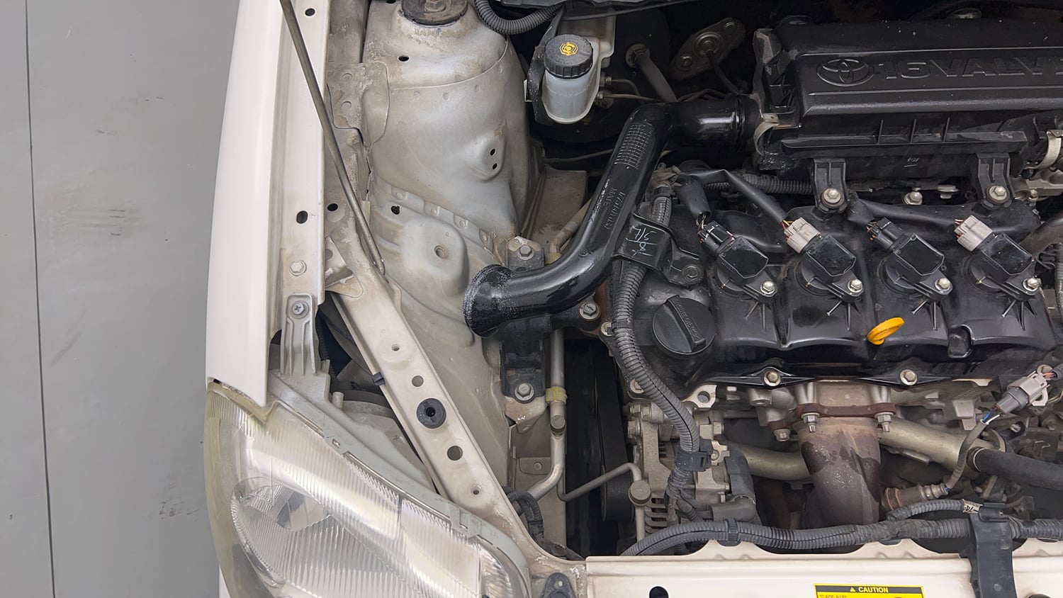 Used 2015 Toyota Etios Liva G Petrol Manual engine ENGINE RIGHT SIDE VIEW